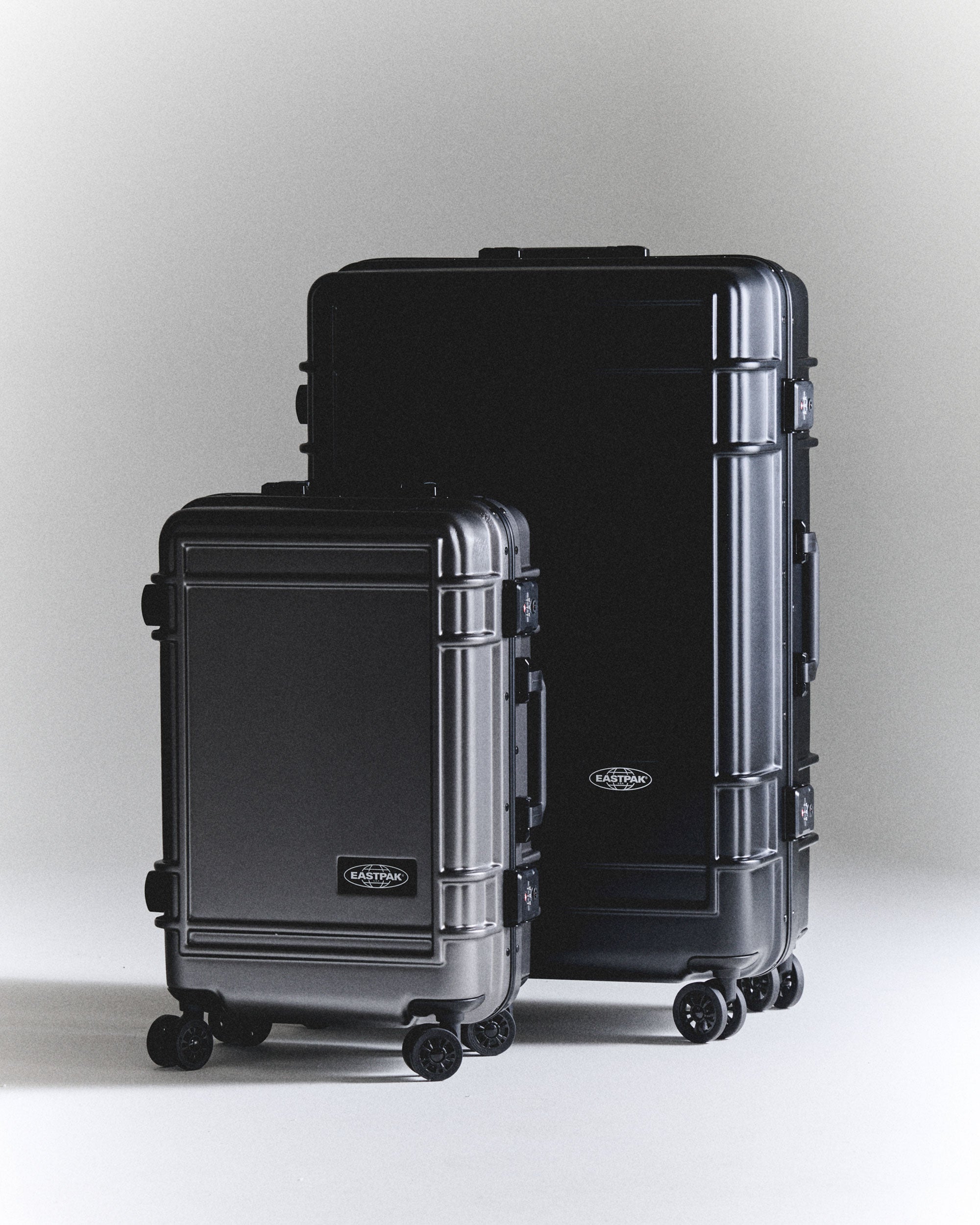 Backpacks and Suitcases Eastpak Resist'r Luggage Case (S) Unisex Backpacks and Suitcases - EK0A5BJE4S11