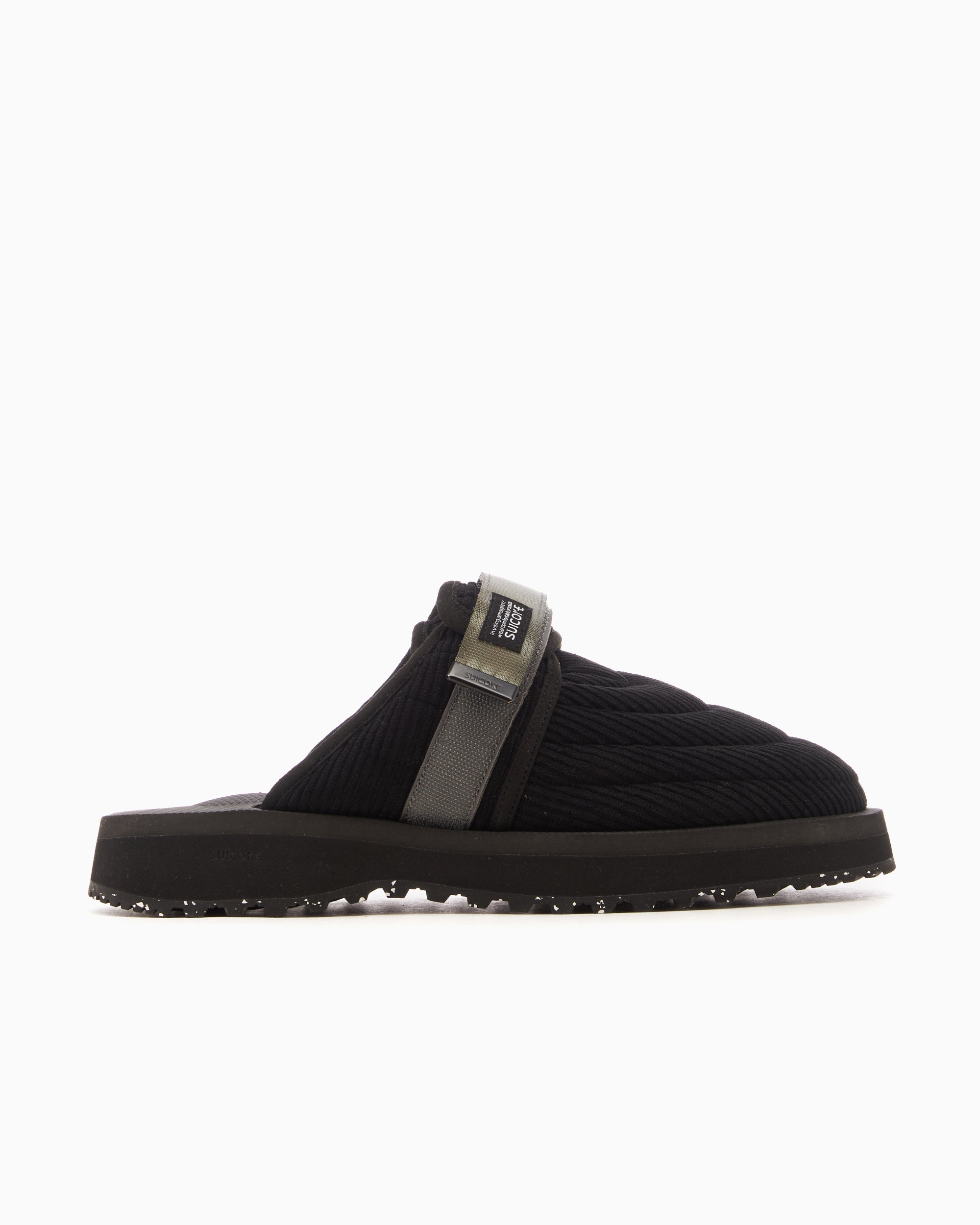 K•᷄ʚ•᷅OZU Suicoke Zavo-Shellab