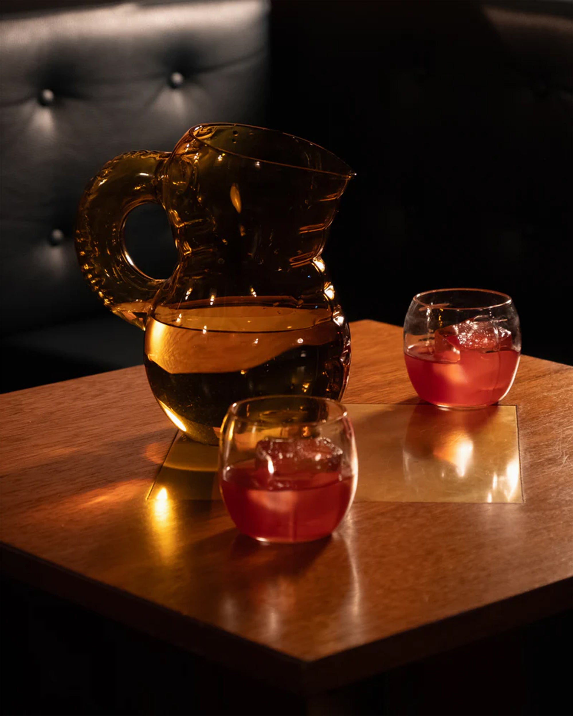 Decoration Home Studyo "Emily" Glass Jug - HSBUJ-AM-GLASS