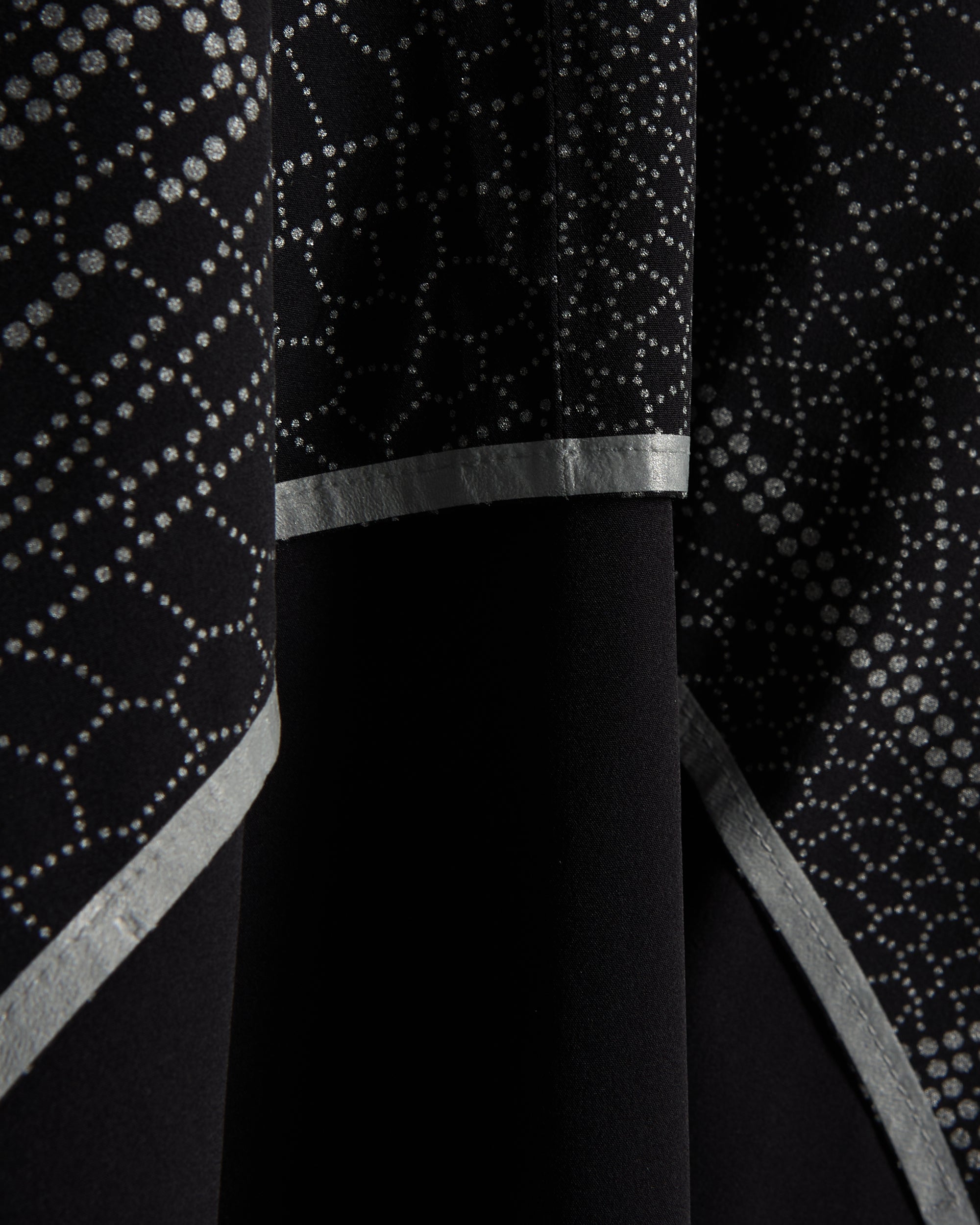 Jackets Coats ASICS Limited Series Lite-Show™ Graphic Reflective Men's Rain Jacket - 2011D361-001