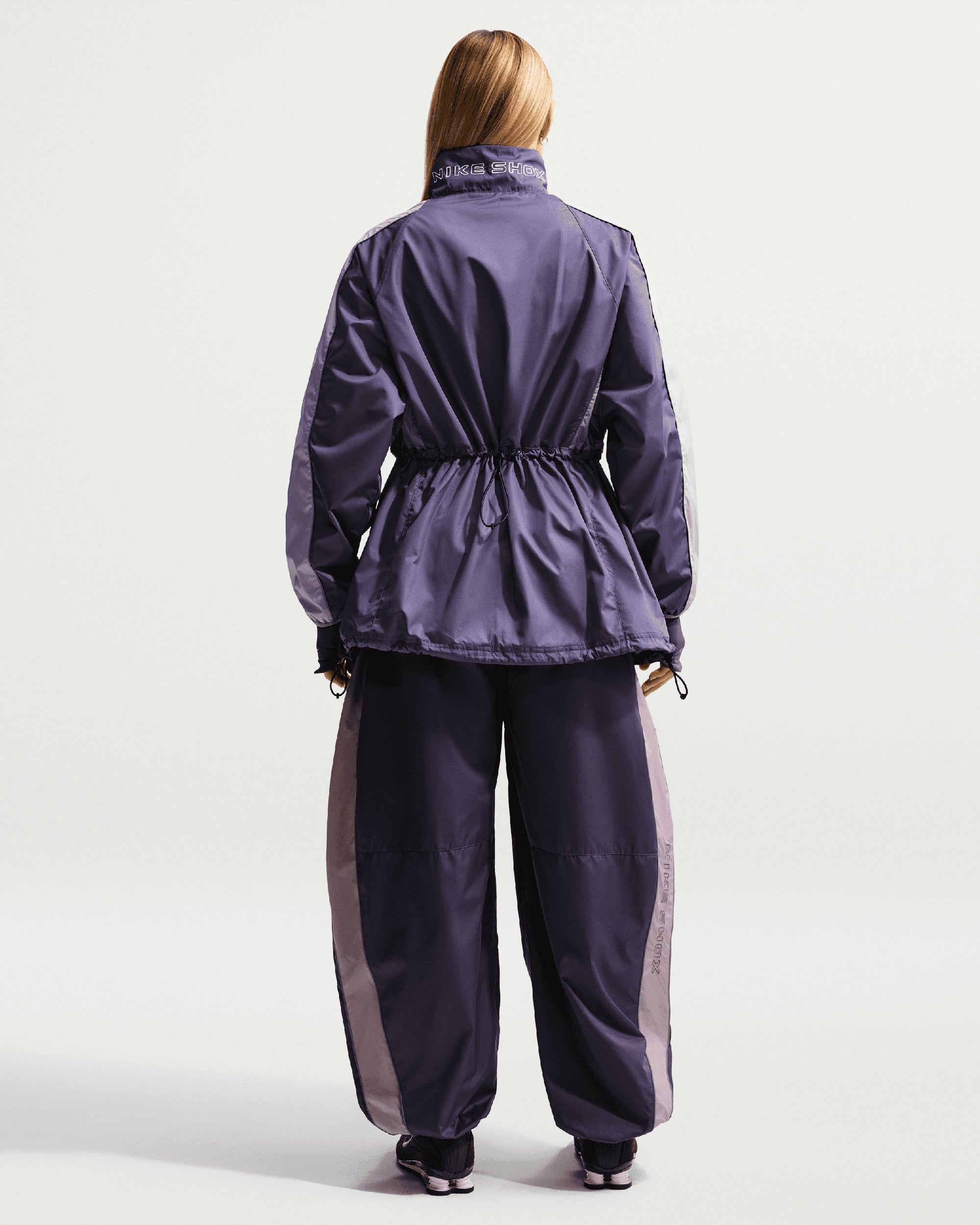Jackets Coats Nike Sportswear Shox Woven Relaxed Women's Light Jacket - IH0259-573
