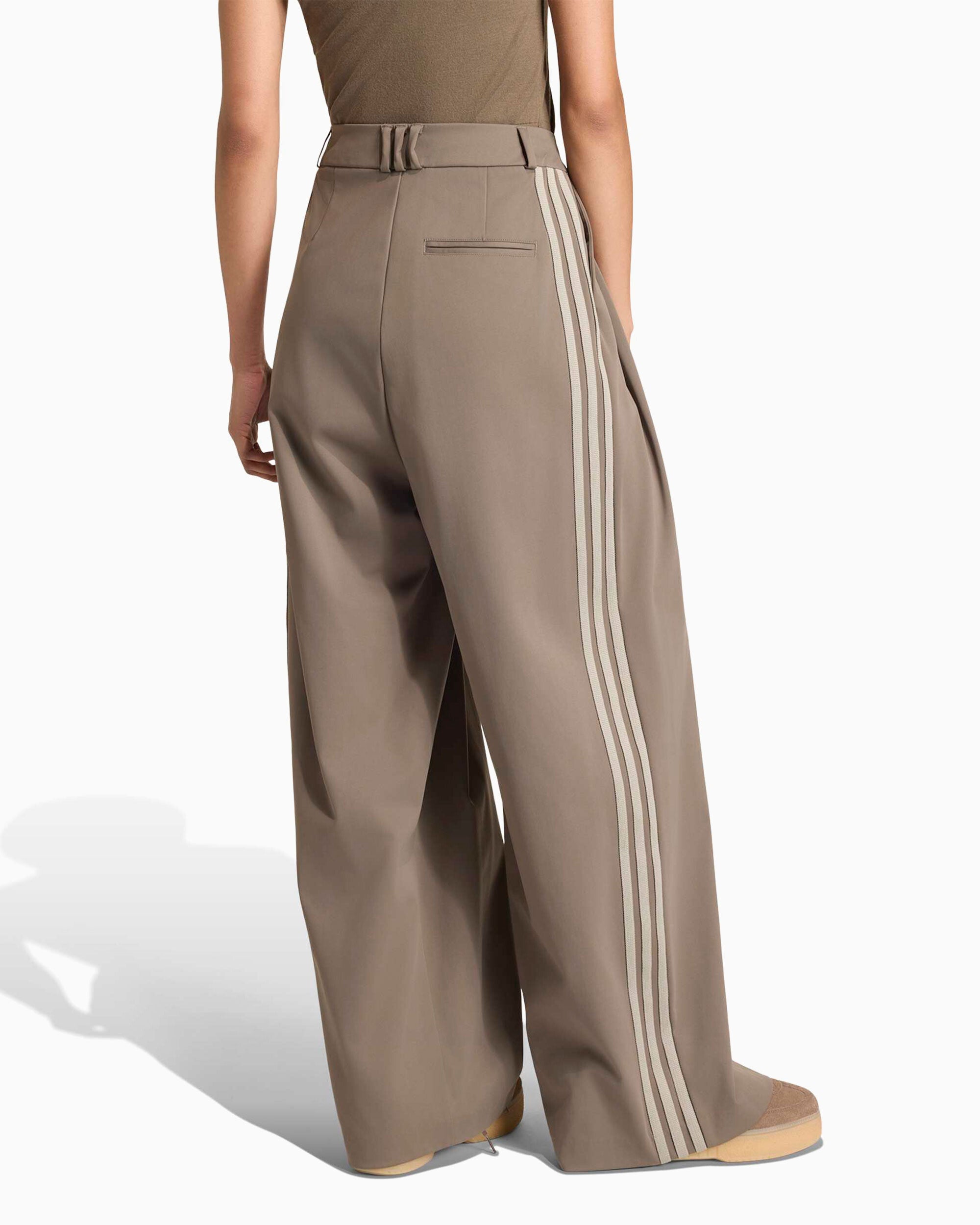 Pants adidas Originals Pleated Relaxed Women's Chino Pants - KR9619