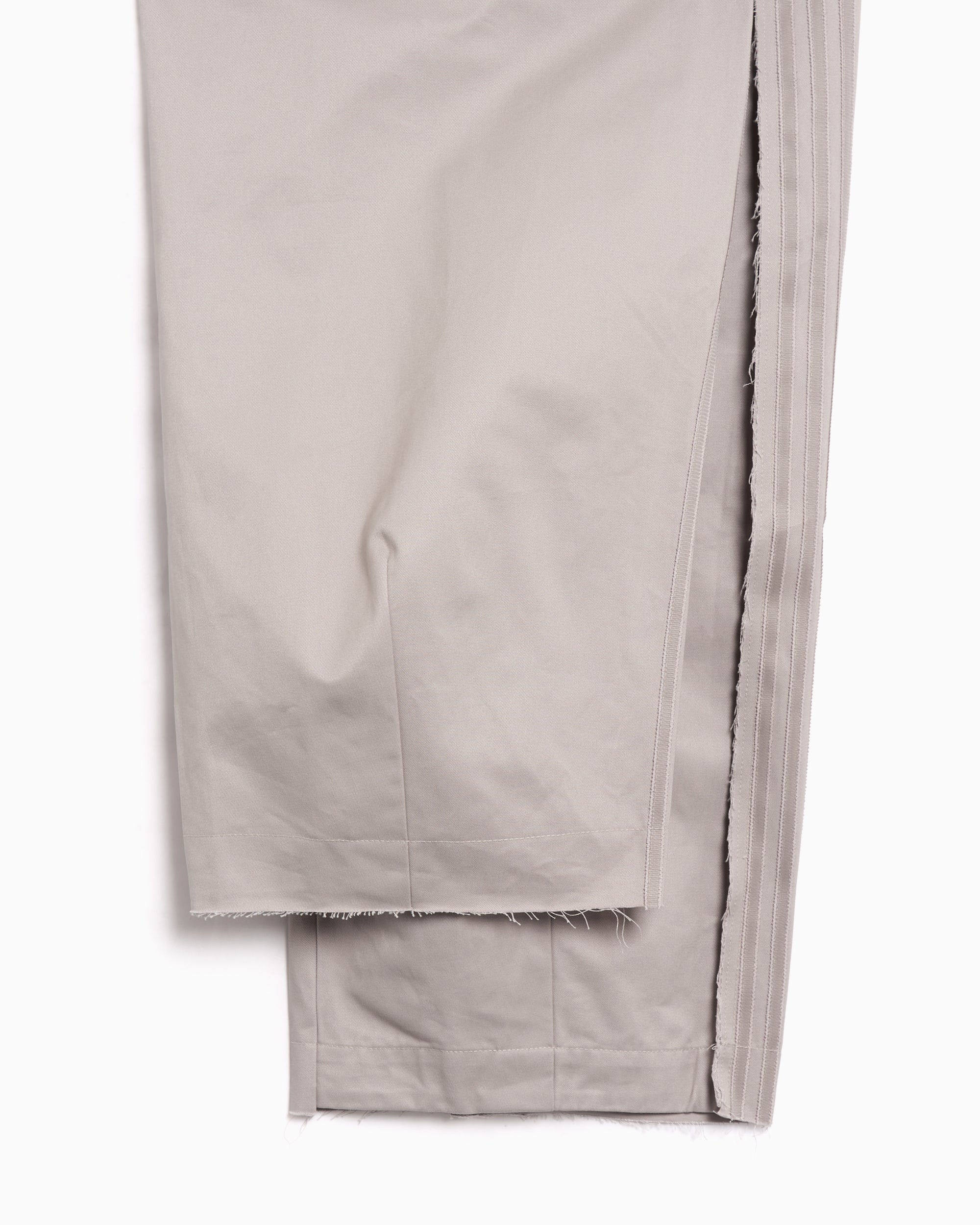 Pants adidas Originals x Bad Bunny x Mercedes AMG Petronas Race Men's Baggy Pants - KD7595