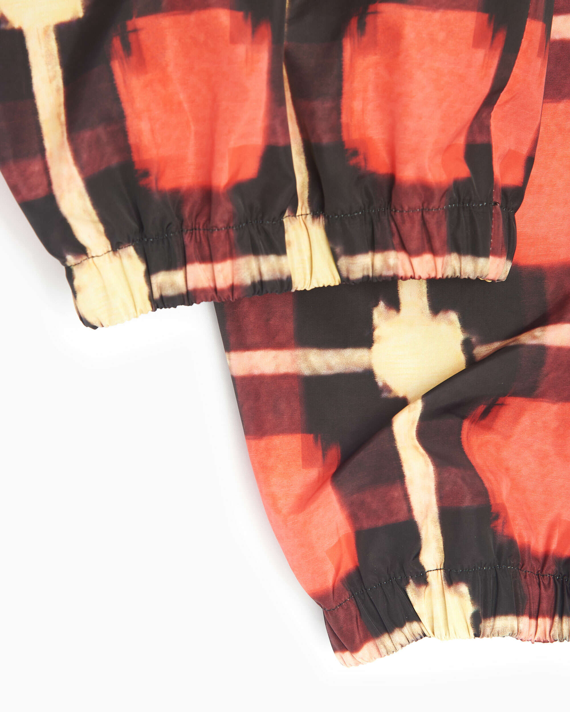 Pants Marcelo Burlon Logo Check Nylon Men's Jogger Pants Men's Pants - CMCA168S21FAB0012518