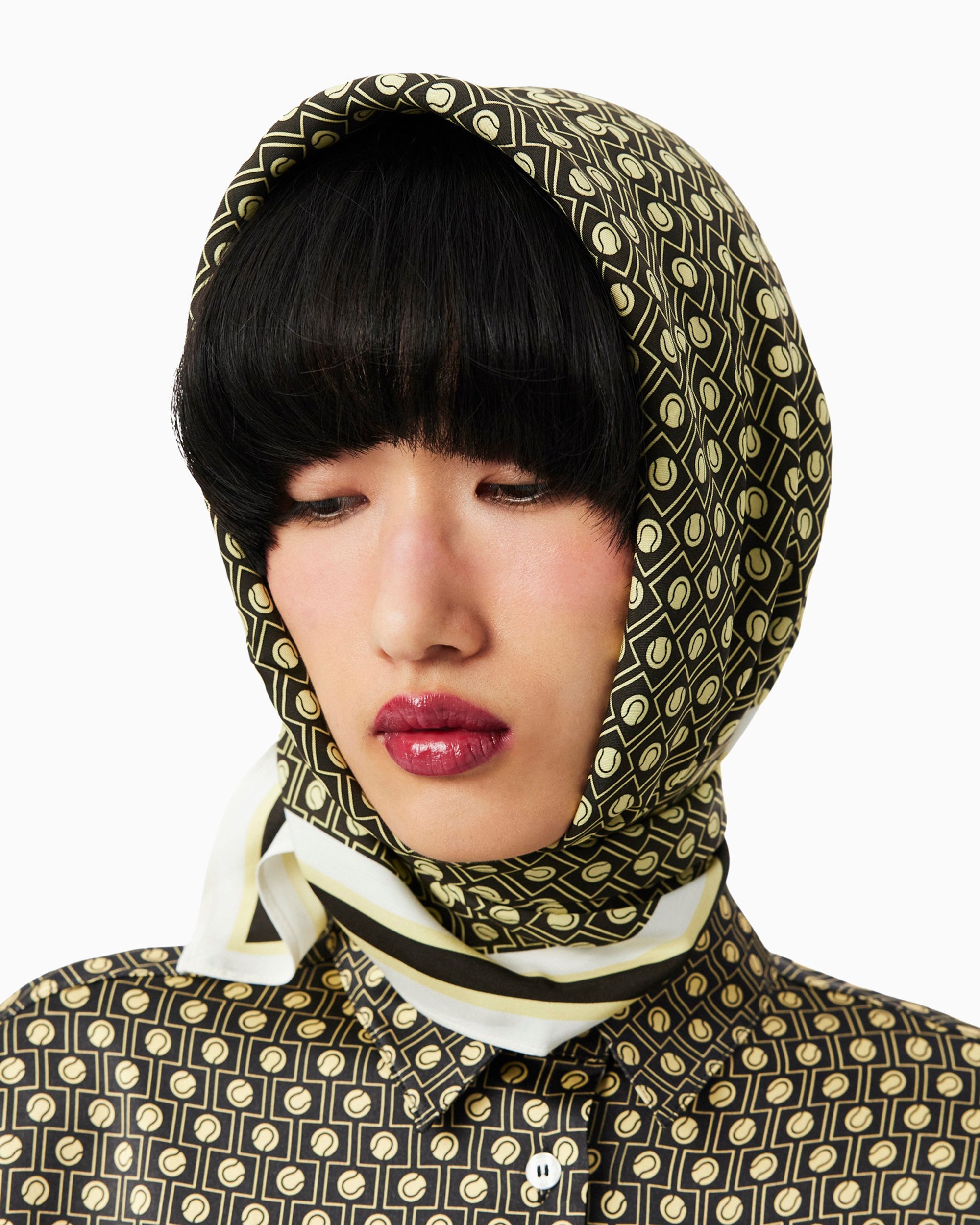 Scarves Lacoste Unisex Foulard - RE9788-00-4IZ