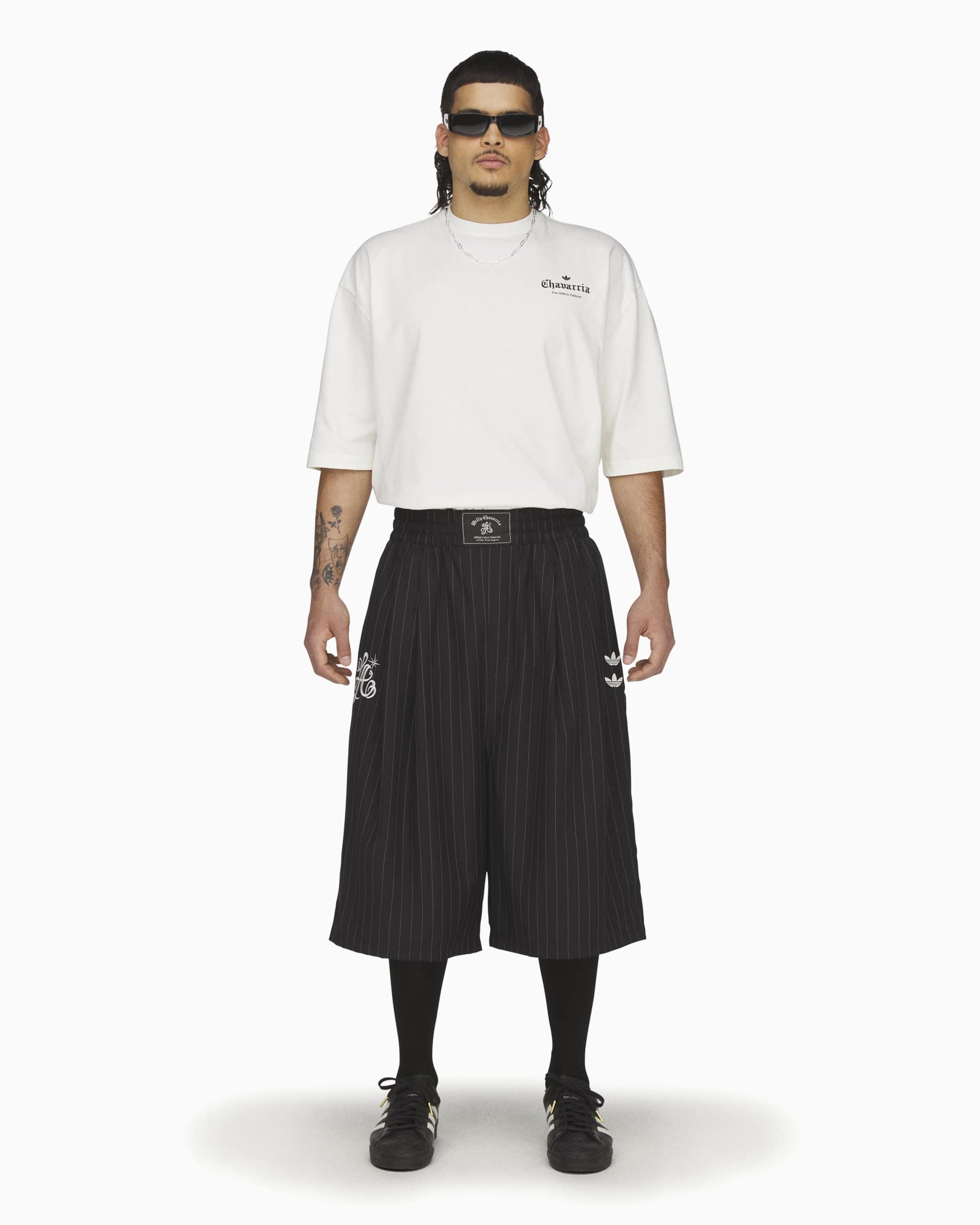 Shorts adidas Originals x Willy Chavarria Pinstripe Oversize Men's Shorts - KV2247