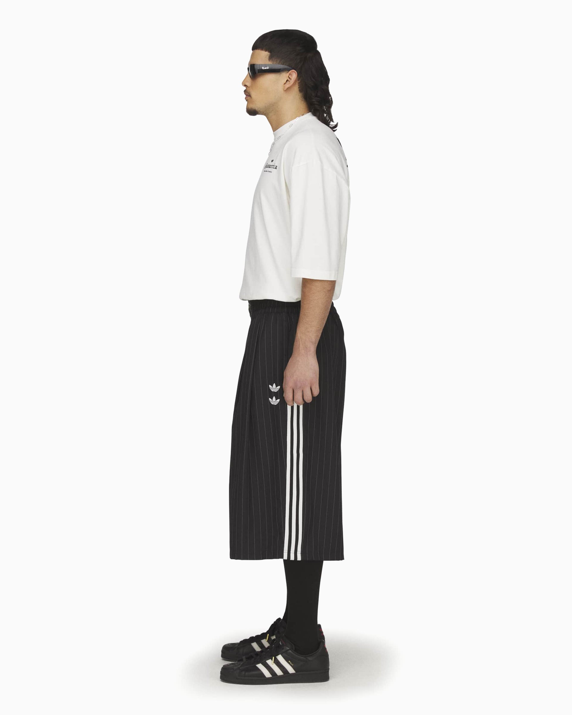 Shorts adidas Originals x Willy Chavarria Pinstripe Oversize Men's Shorts - KV2247