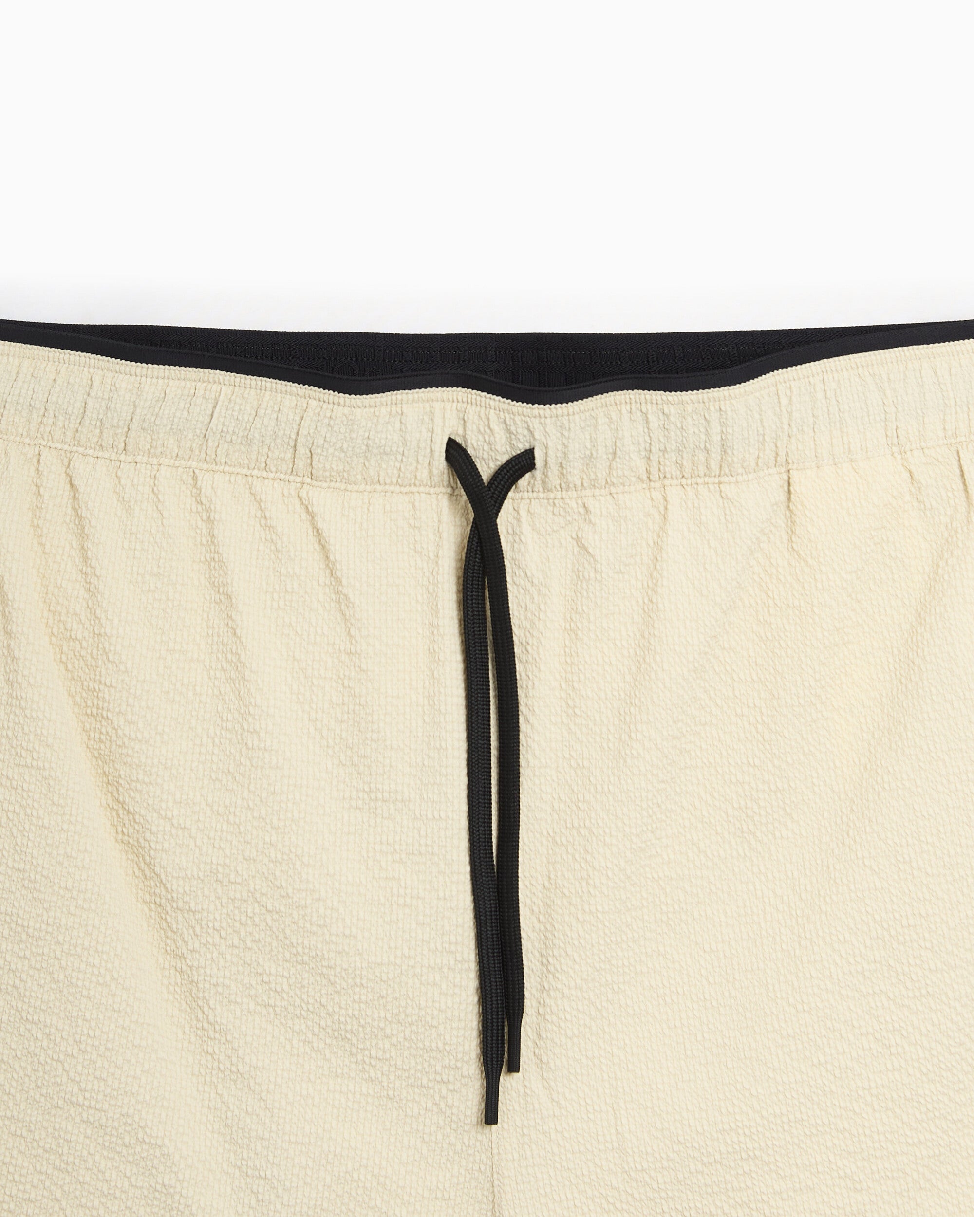 Shorts On Performance Volt Water-Repellent Men's Shorts - 1MG30744993