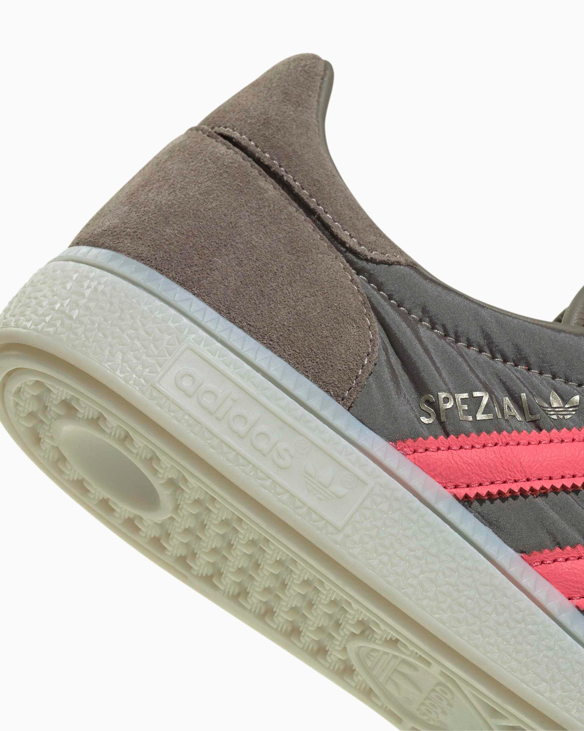 Sneakers adidas Originals Handball Spezial - IH6617