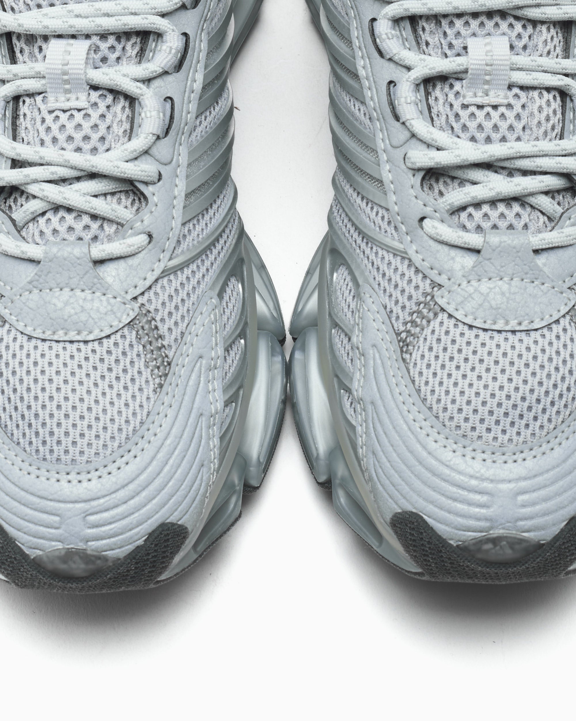 Sneakers adidas Originals Megaride AG - KJ3001