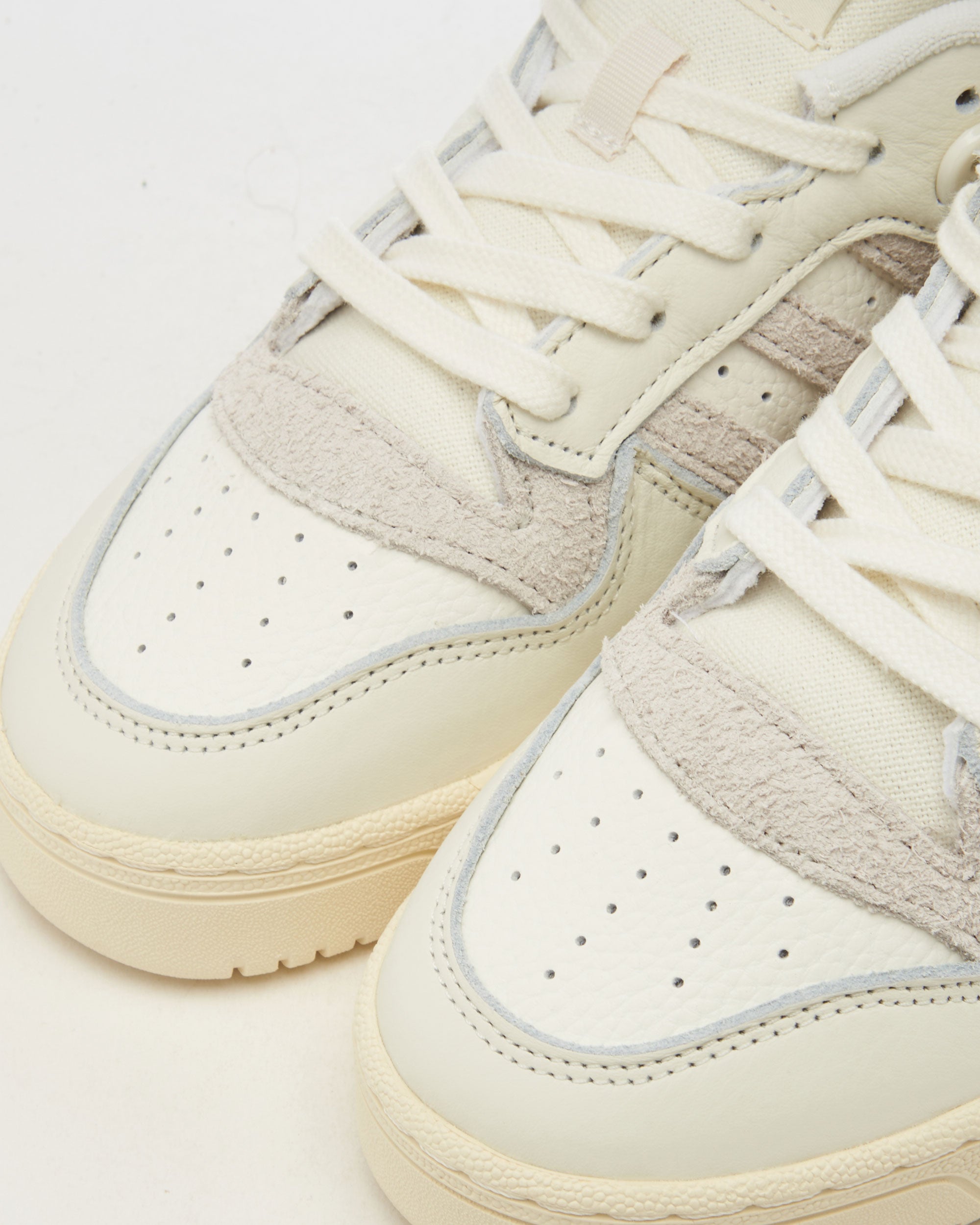Sneakers adidas Originals Rivalry 86 Low - IE7139