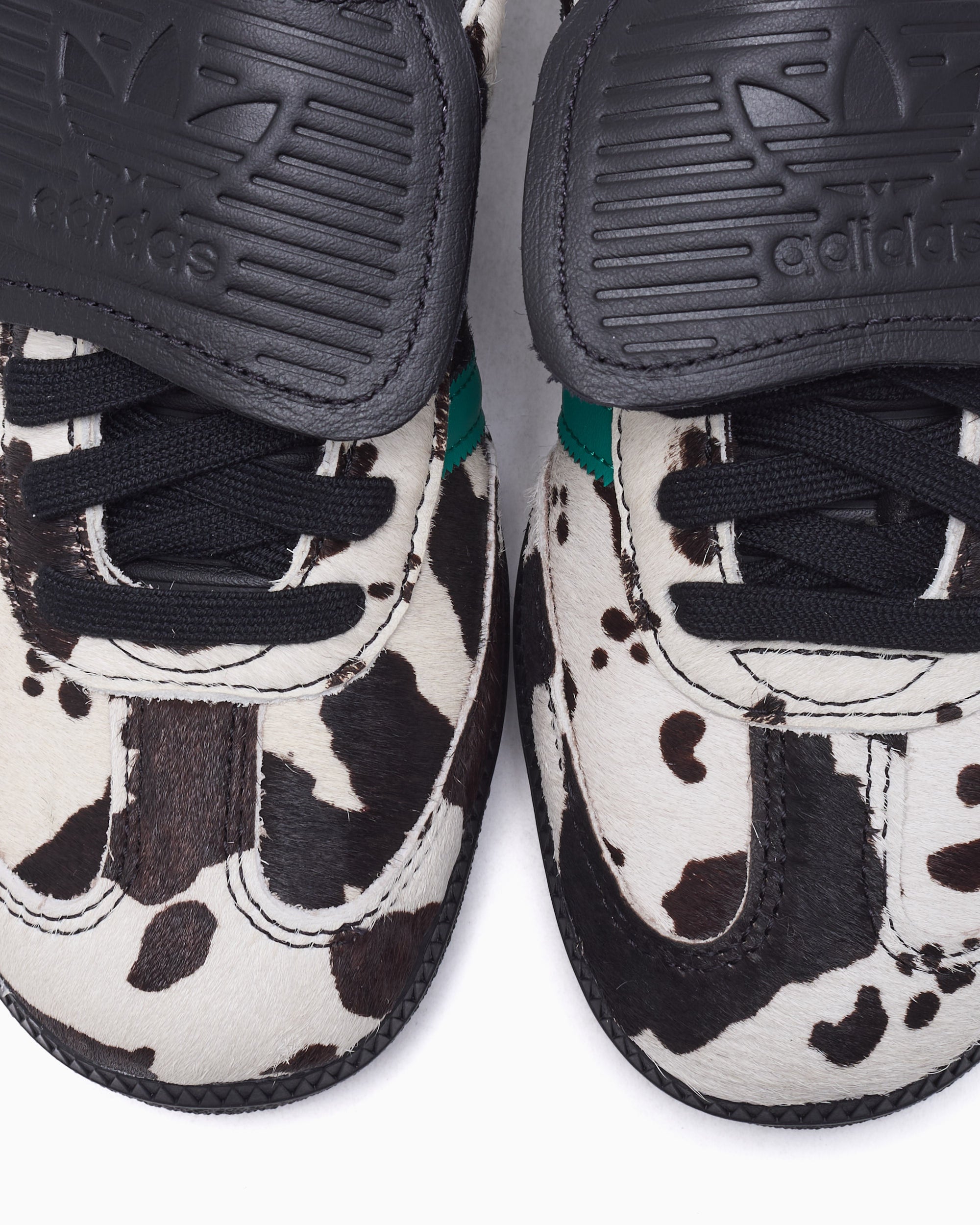 Sneakers adidas Originals Women's Samba LT "Cow Print" - JS3930