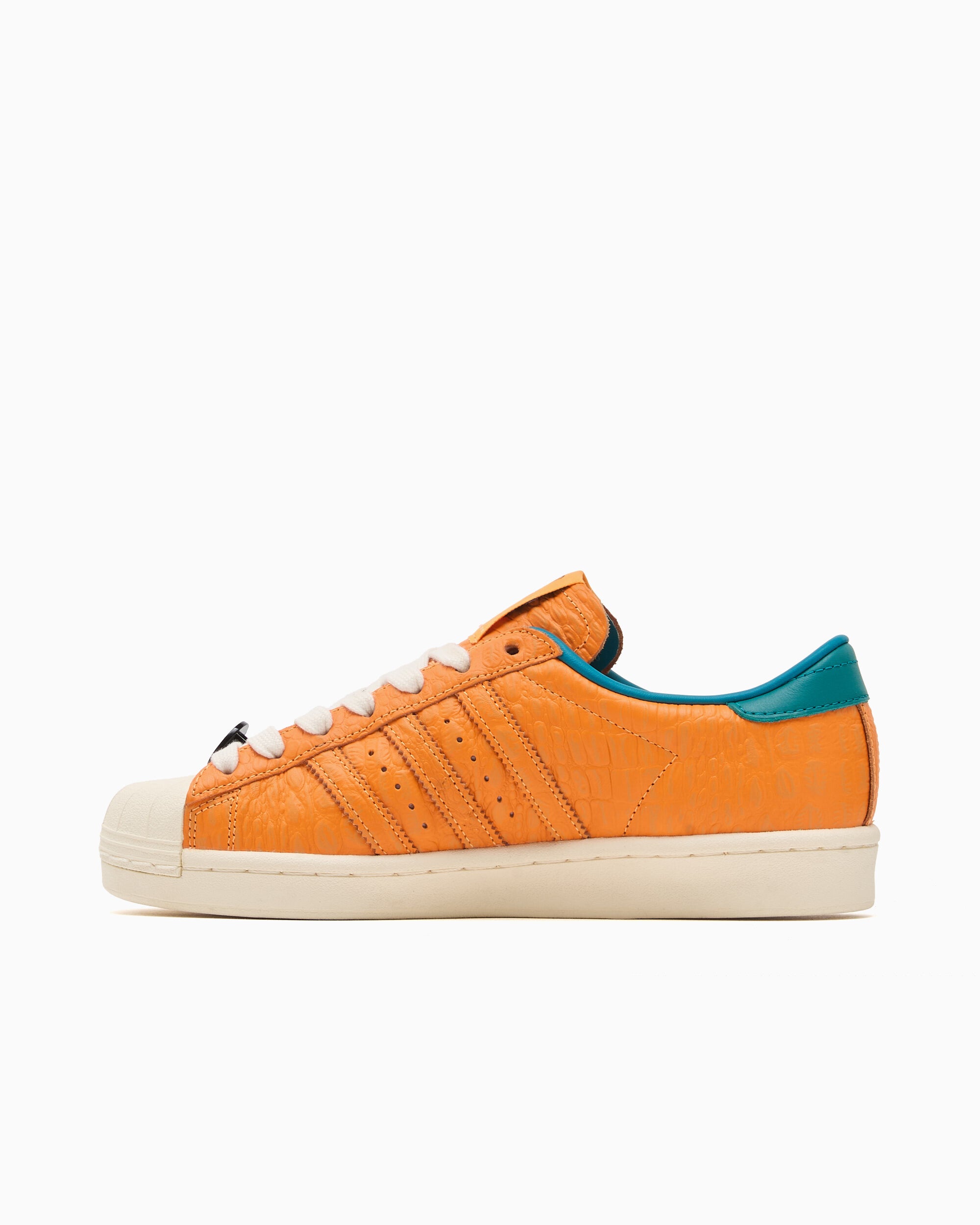 Sneakers adidas Originals x Pokemon Superstar Vintage "Charizard" - KI2861
