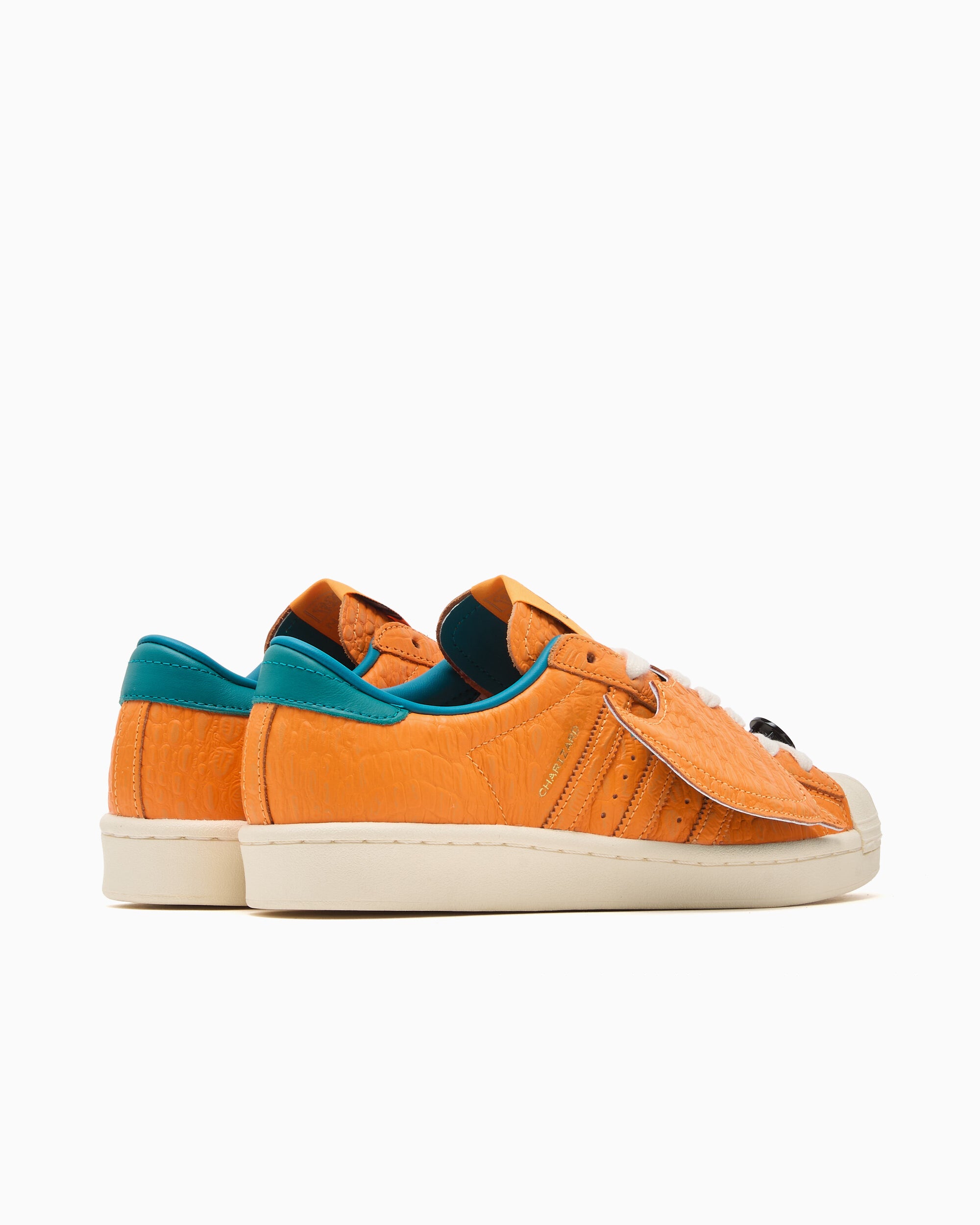 Sneakers adidas Originals x Pokemon Superstar Vintage "Charizard" - KI2861