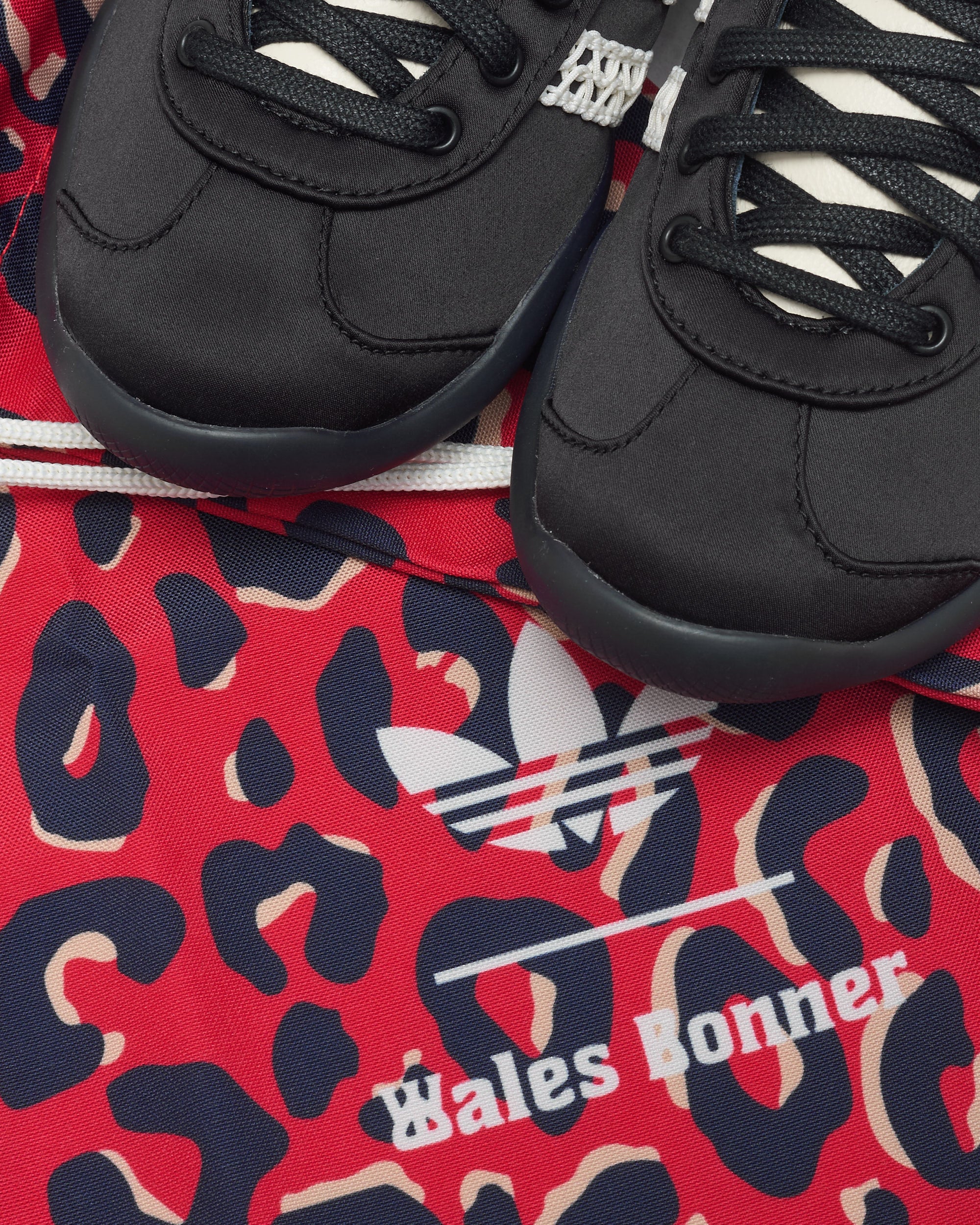Sneakers adidas Originals x Wales Bonner Karintha Low Satin - IH7259