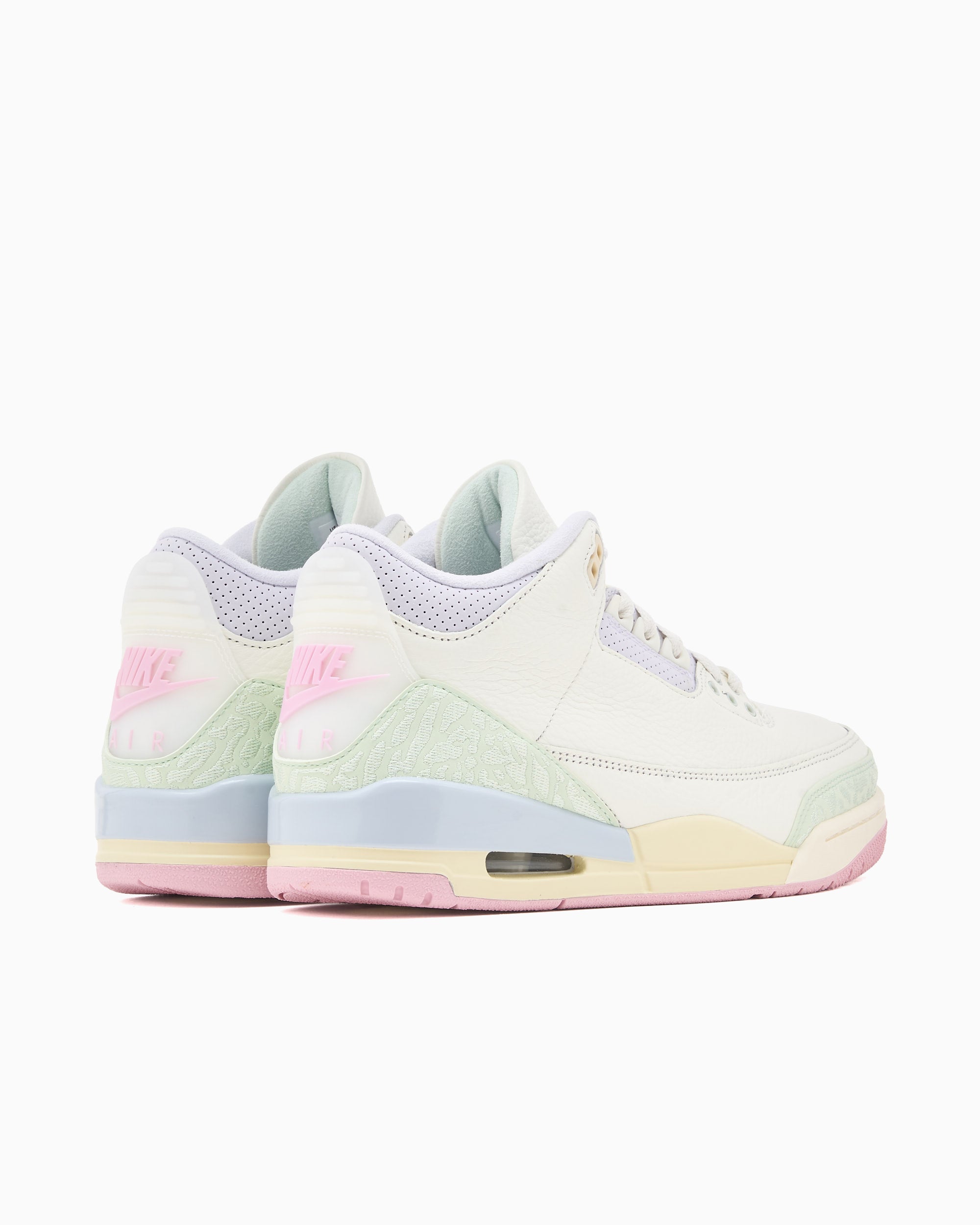 Sneakers Air Jordan 3 Retro OG "Spring is in the Air" - IF4396-100