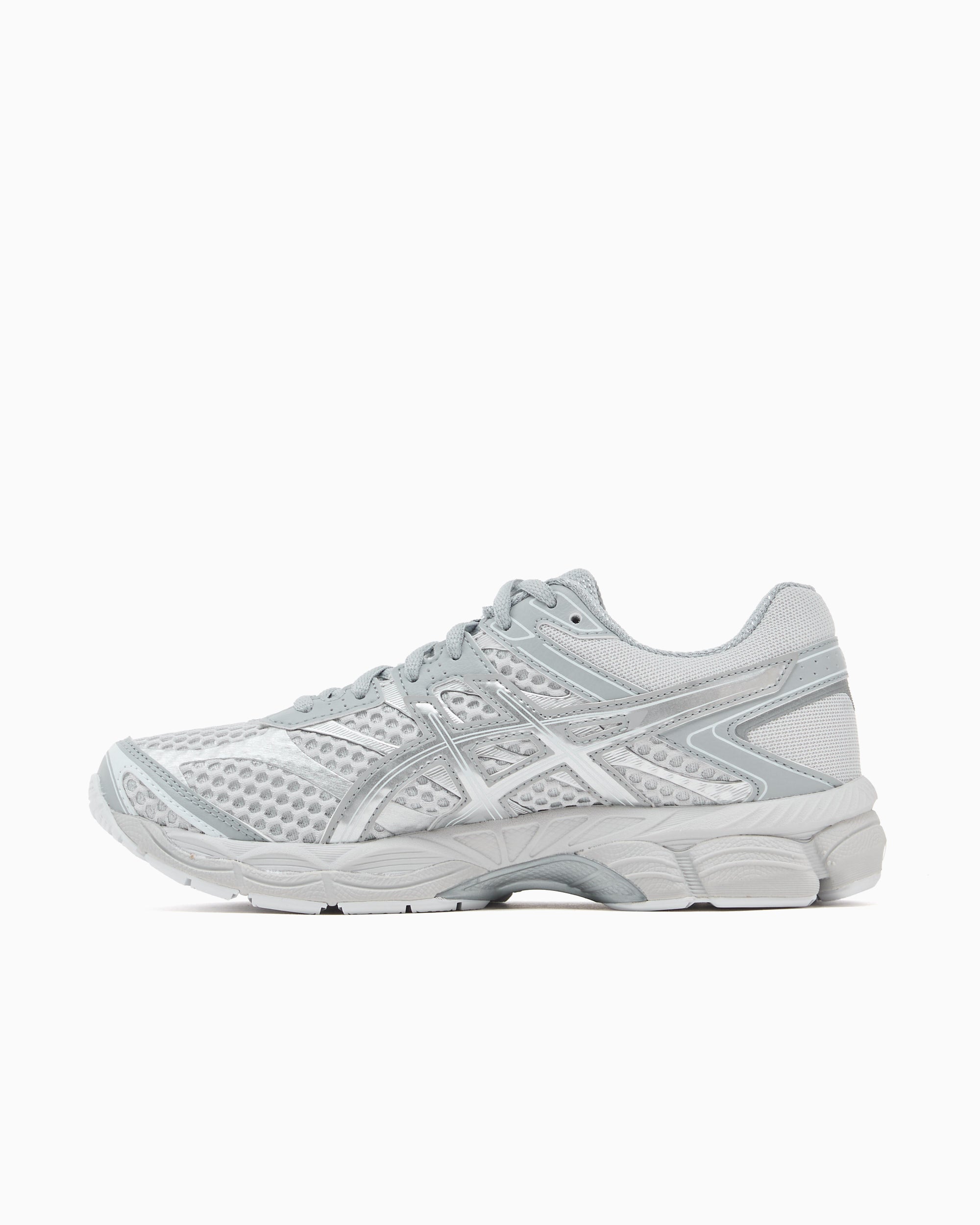 Sneakers ASICS Gel-Cumulus 16 - 1203A733-024