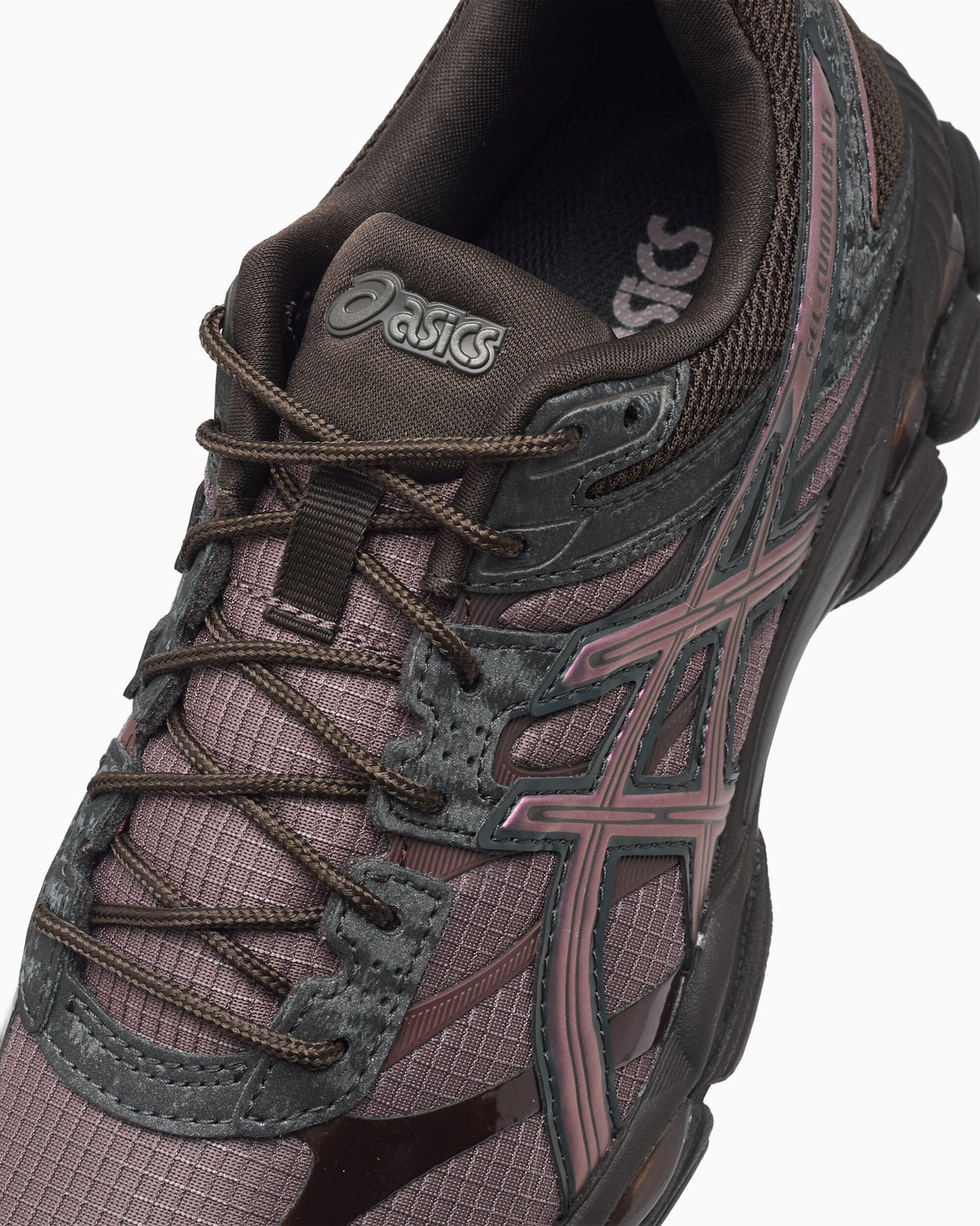 Sneakers ASICS Gel-Cumulus 16 "Cocoa Powder" - 1203B072-200