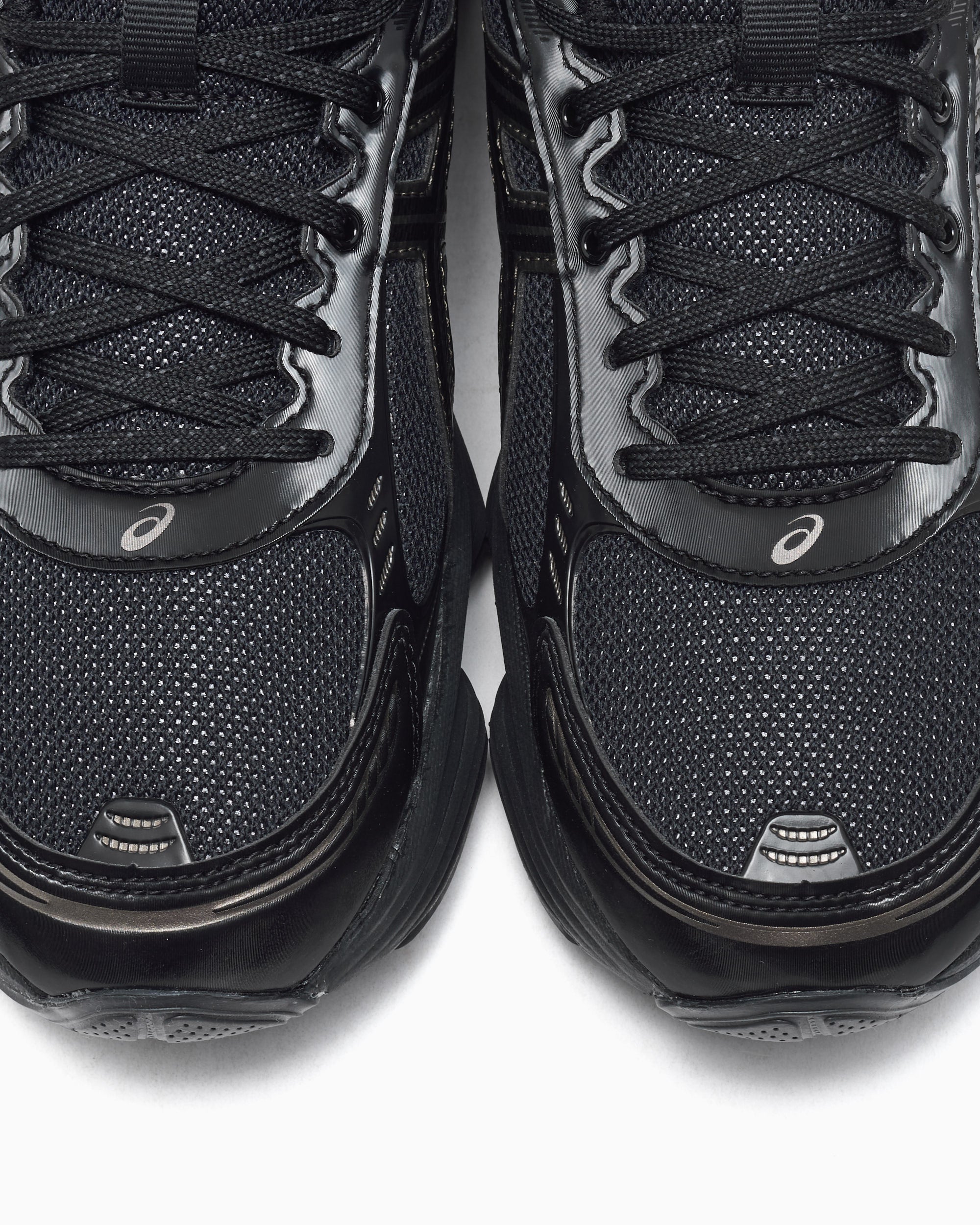 Sneakers ASICS Gel-Kinetic Fluent - 1203A591-003