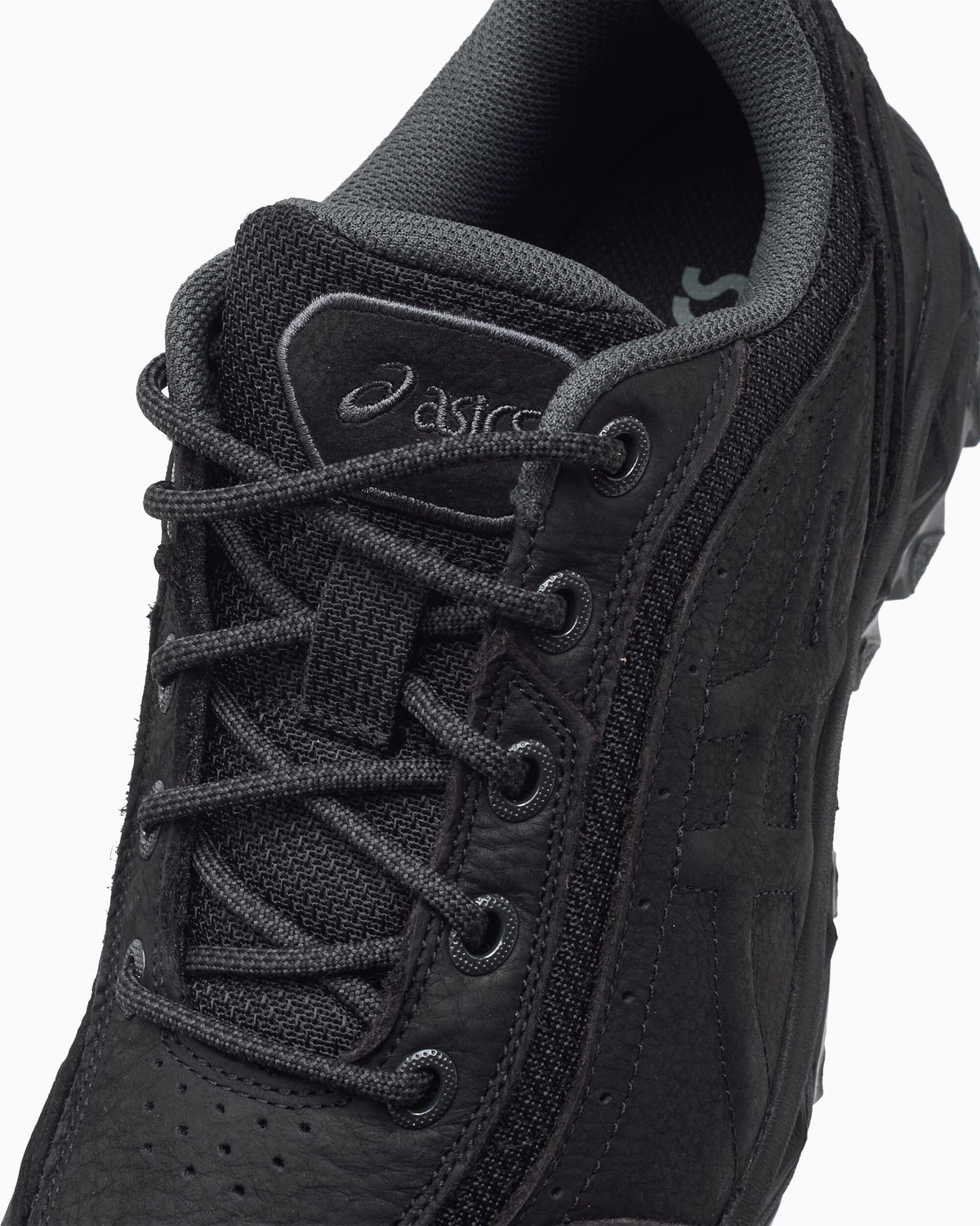 Sneakers ASICS Gel-Transcend FJ "Black" - 1203B050-001