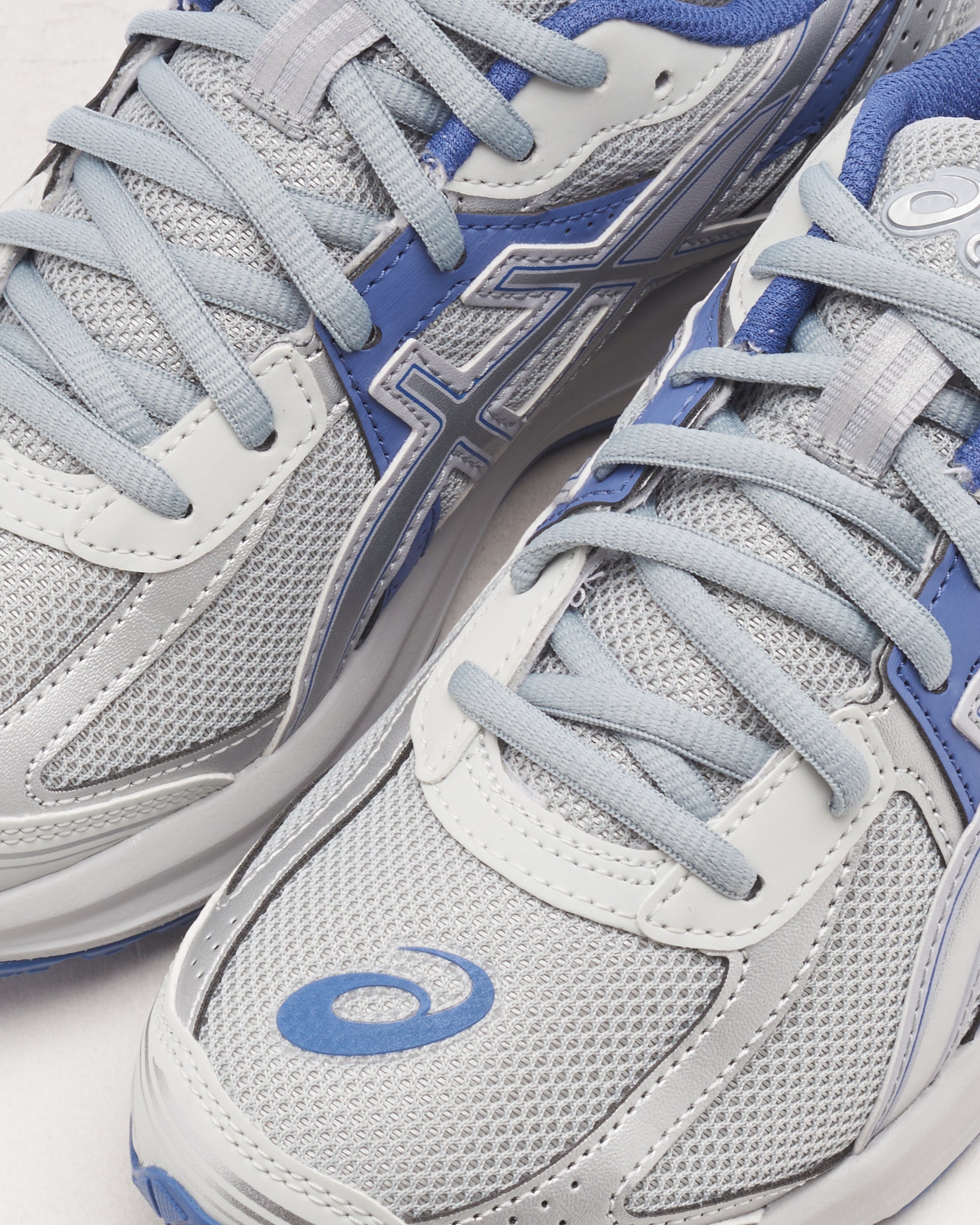 Sneakers ASICS JOG 100S - 1203A741-020