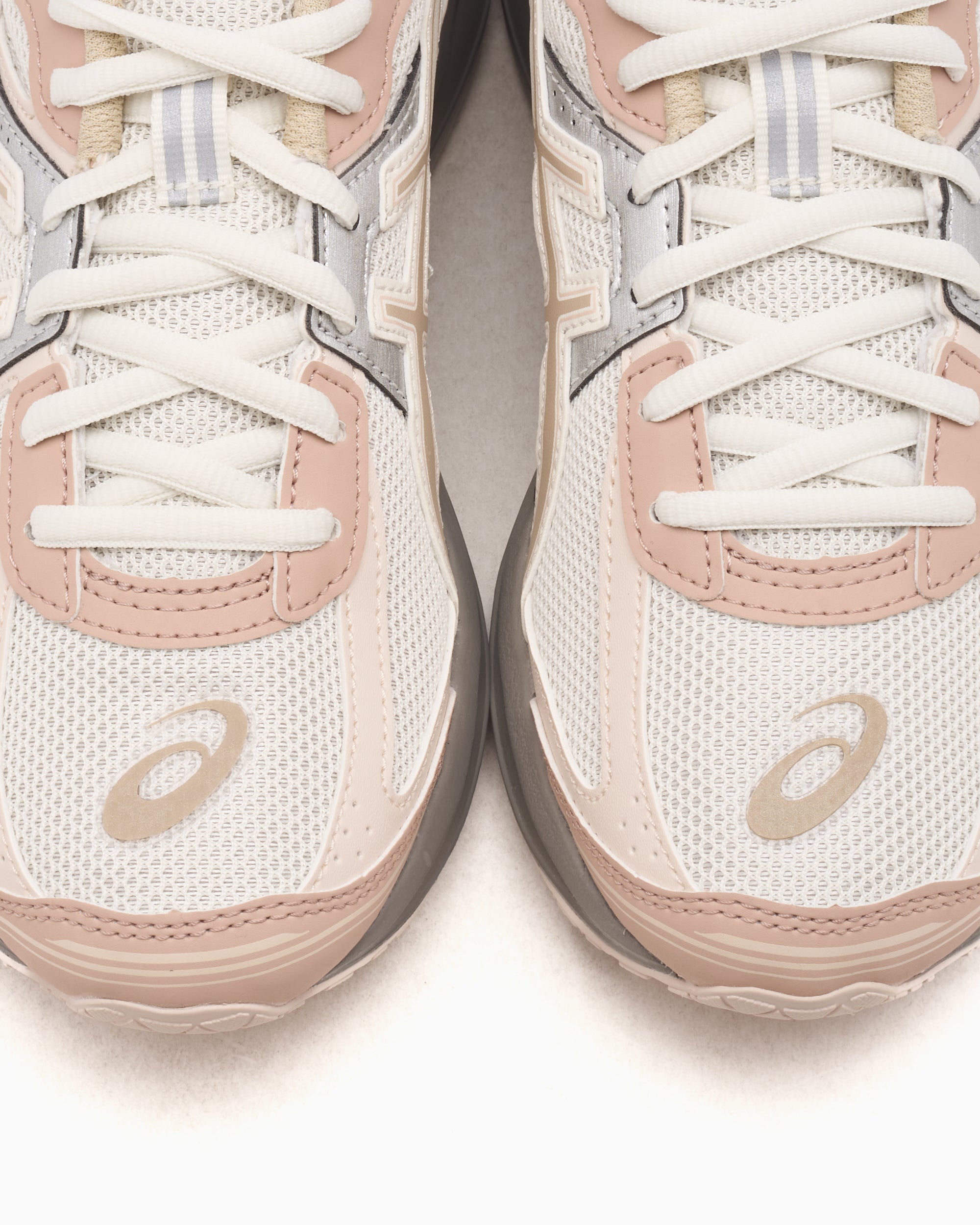 Sneakers ASICS JOG 100S - 1203A741-100