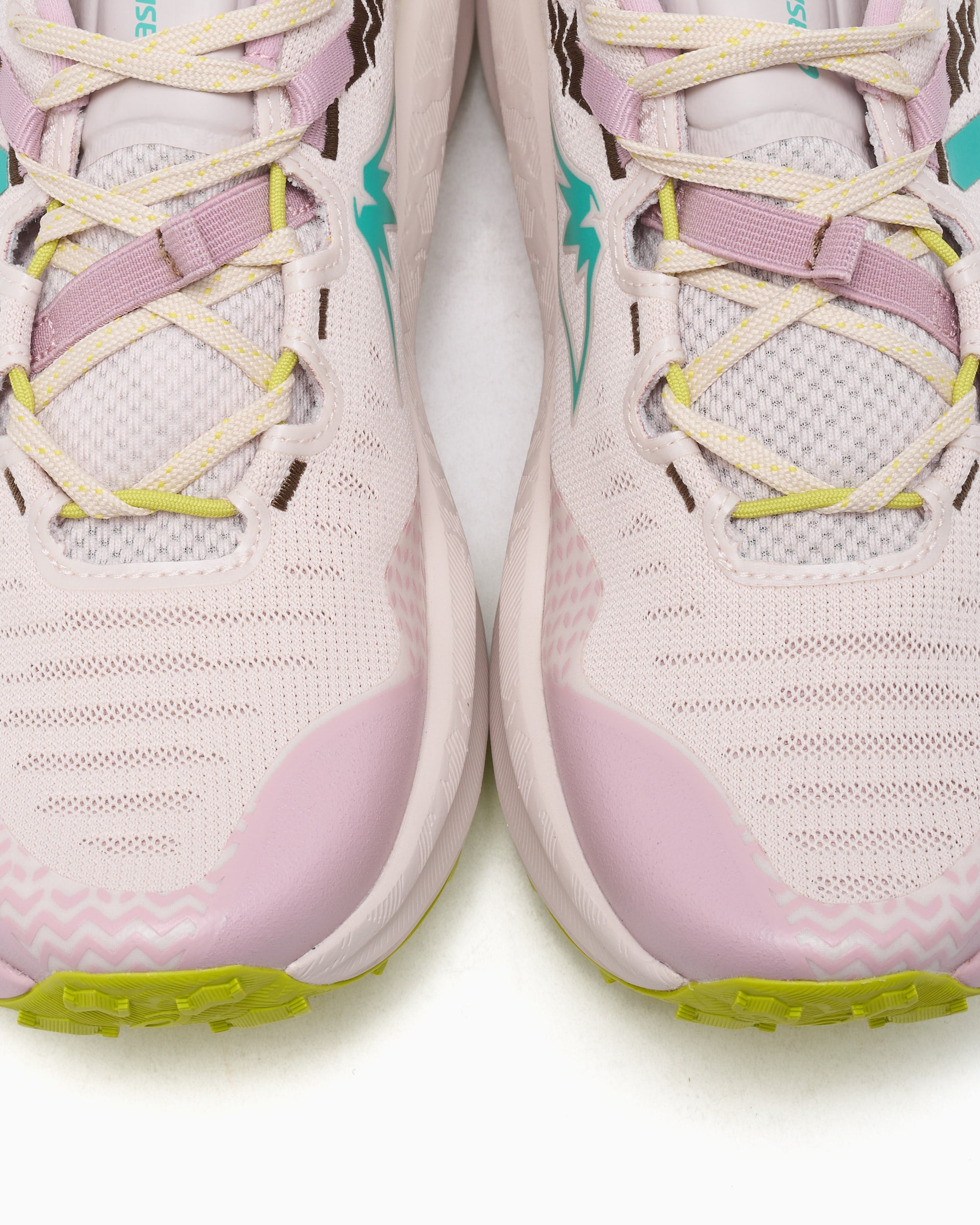 Sneakers ASICS Trabuco Max 5 - 1012B937-250