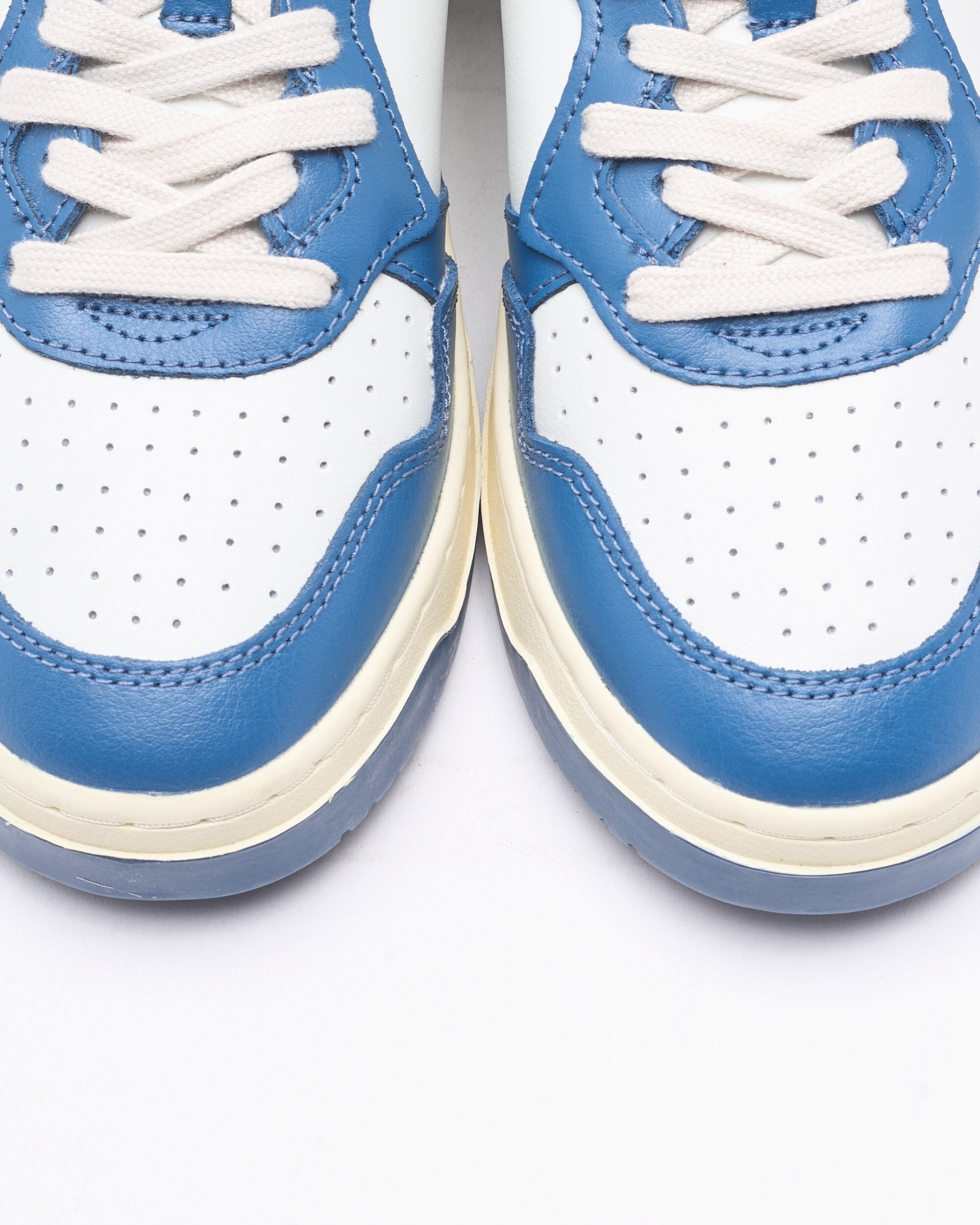 Sneakers Autry Medalist Low Leather - AULMWB69