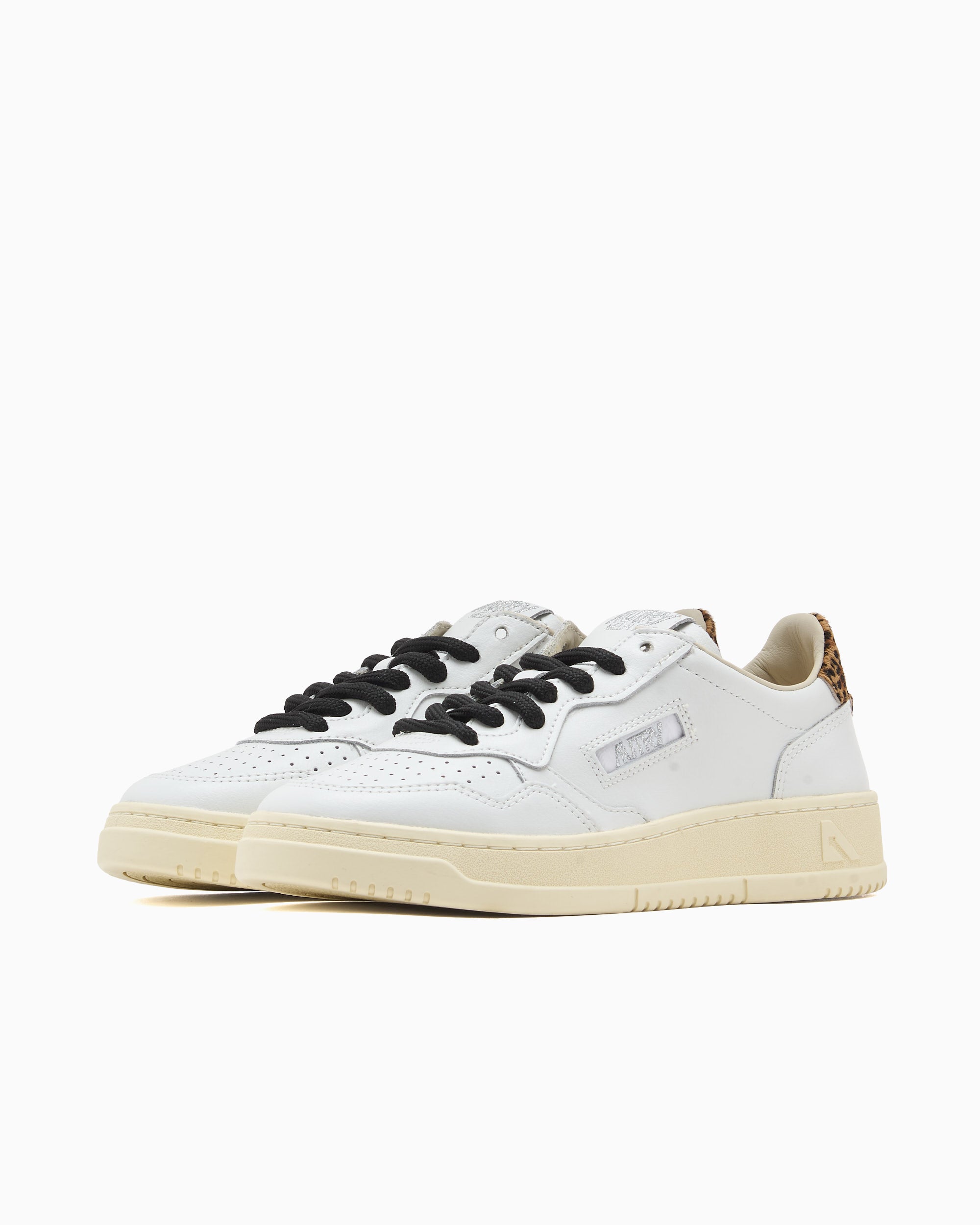 Sneakers Autry Women's Medalist Low - AULWOC01