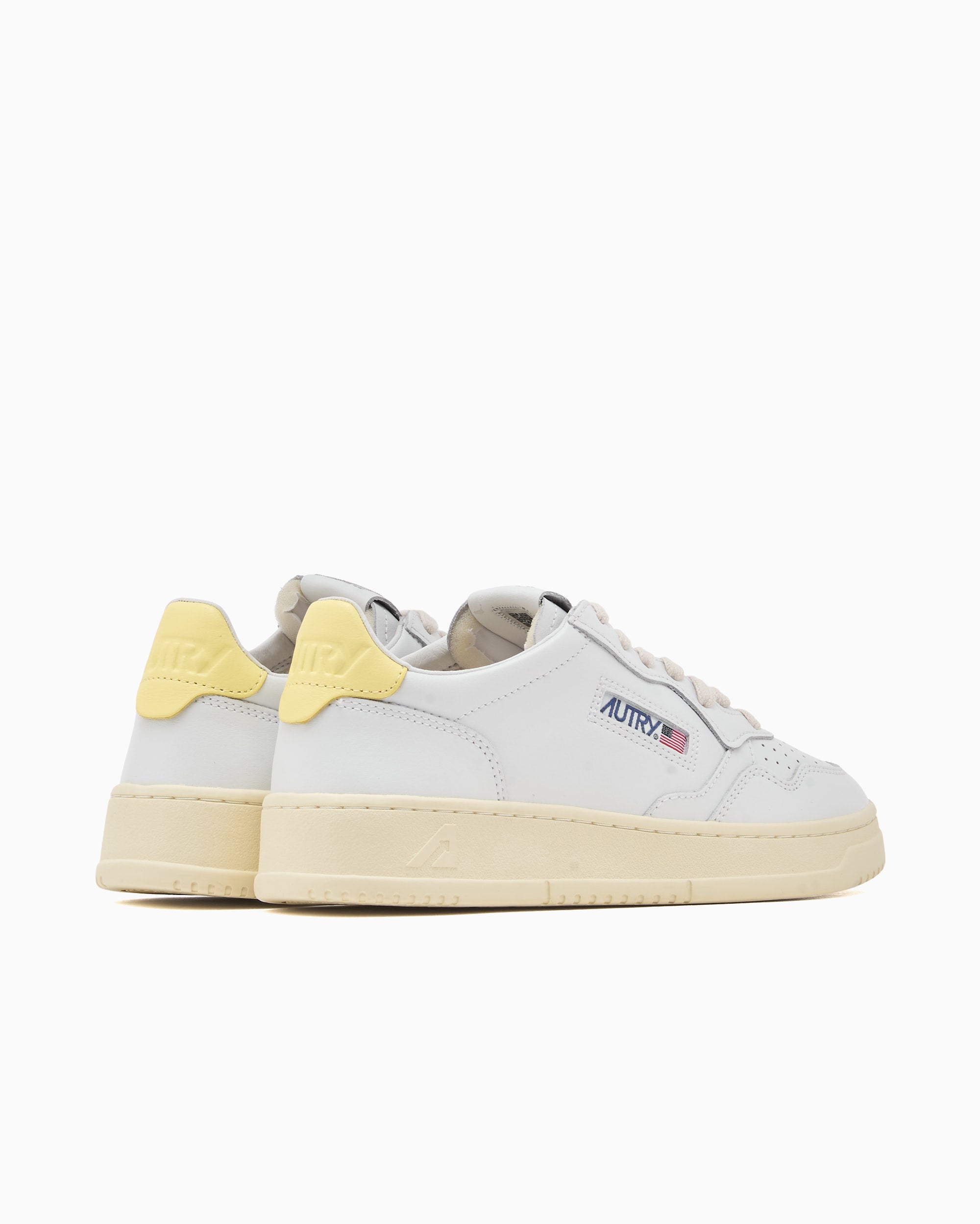 Sneakers Autry Women's Medalist Low Leather - AULWLL09