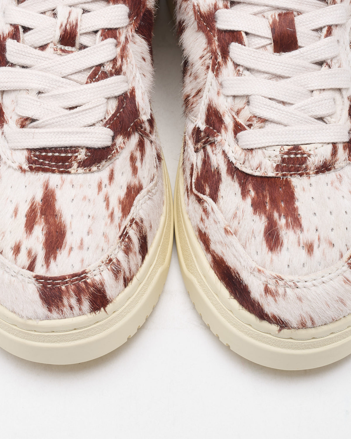 Sneakers Autry Women's Medalist Low "Pony" - AULWJA05