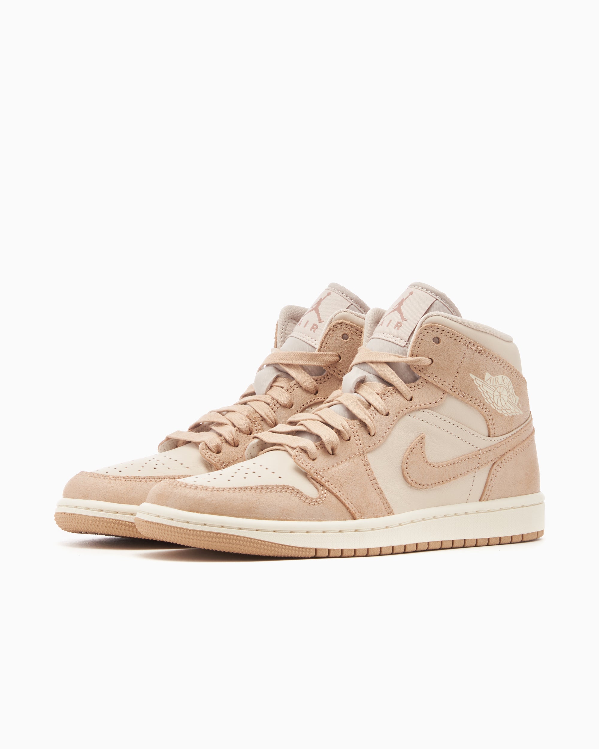 Sneakers Jordan Women's 1 Mid SE "Legend Light Brown" - FJ3448-200