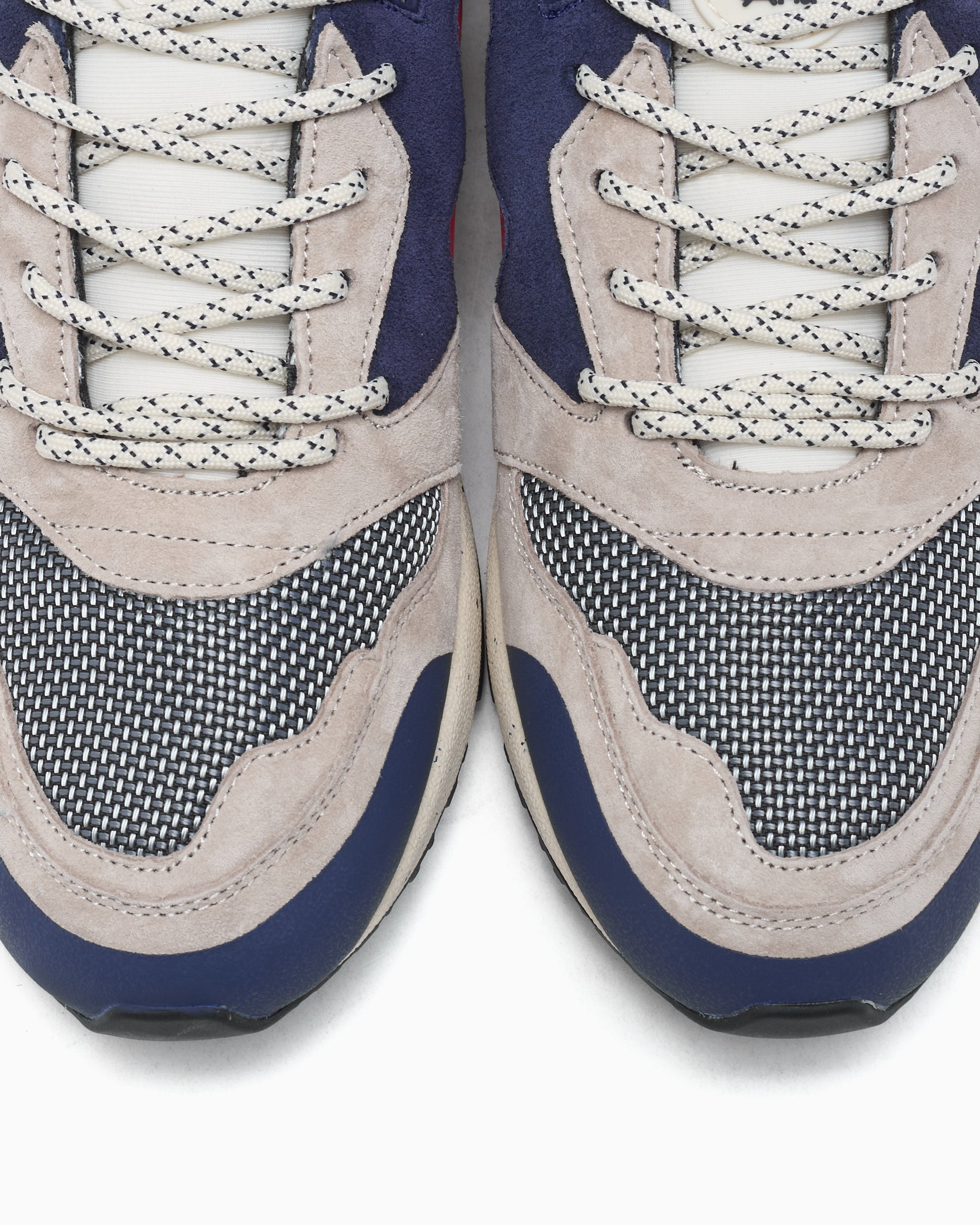 Sneakers Karhu Aria 95 - F803130