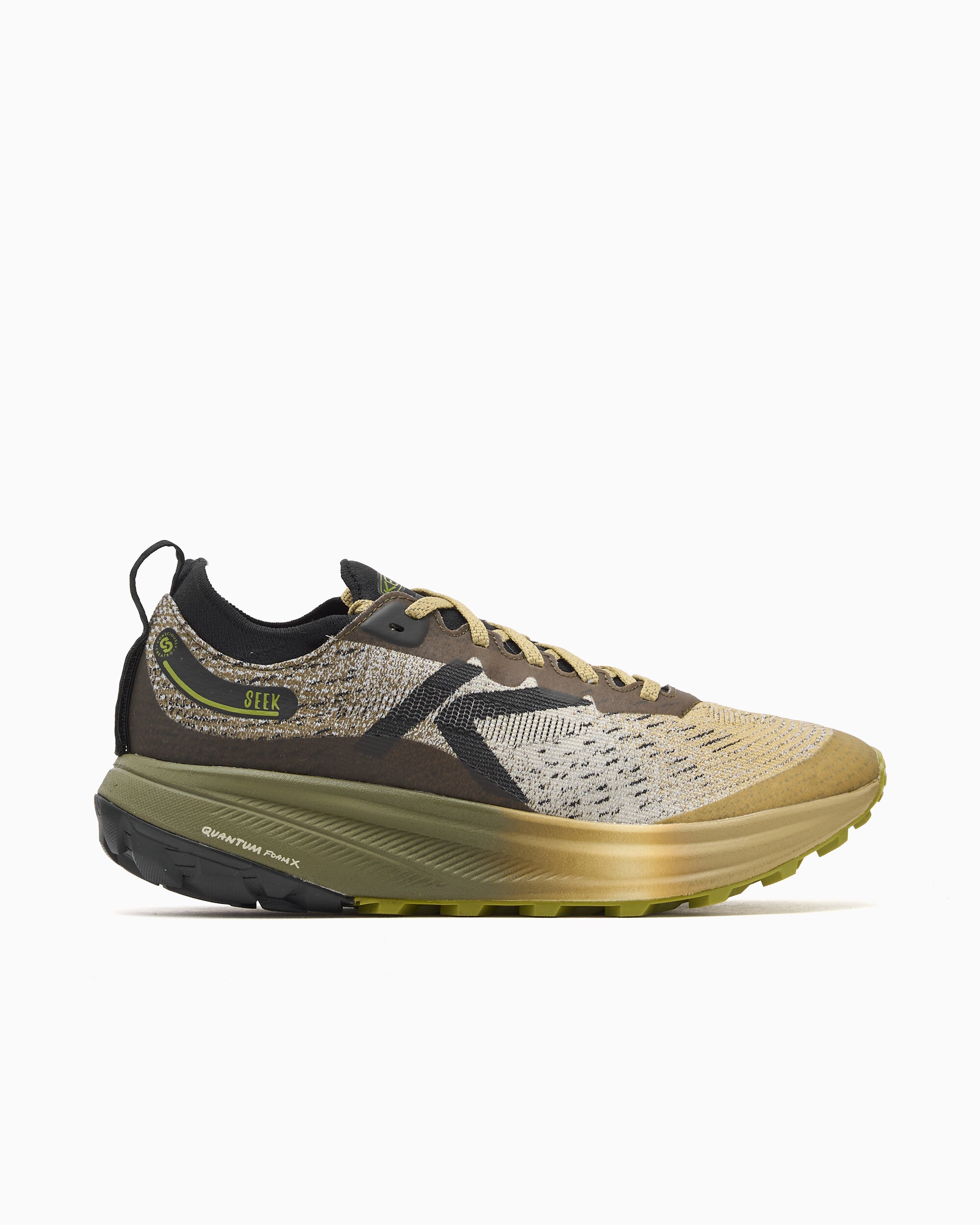 KEEN Seek Trail
