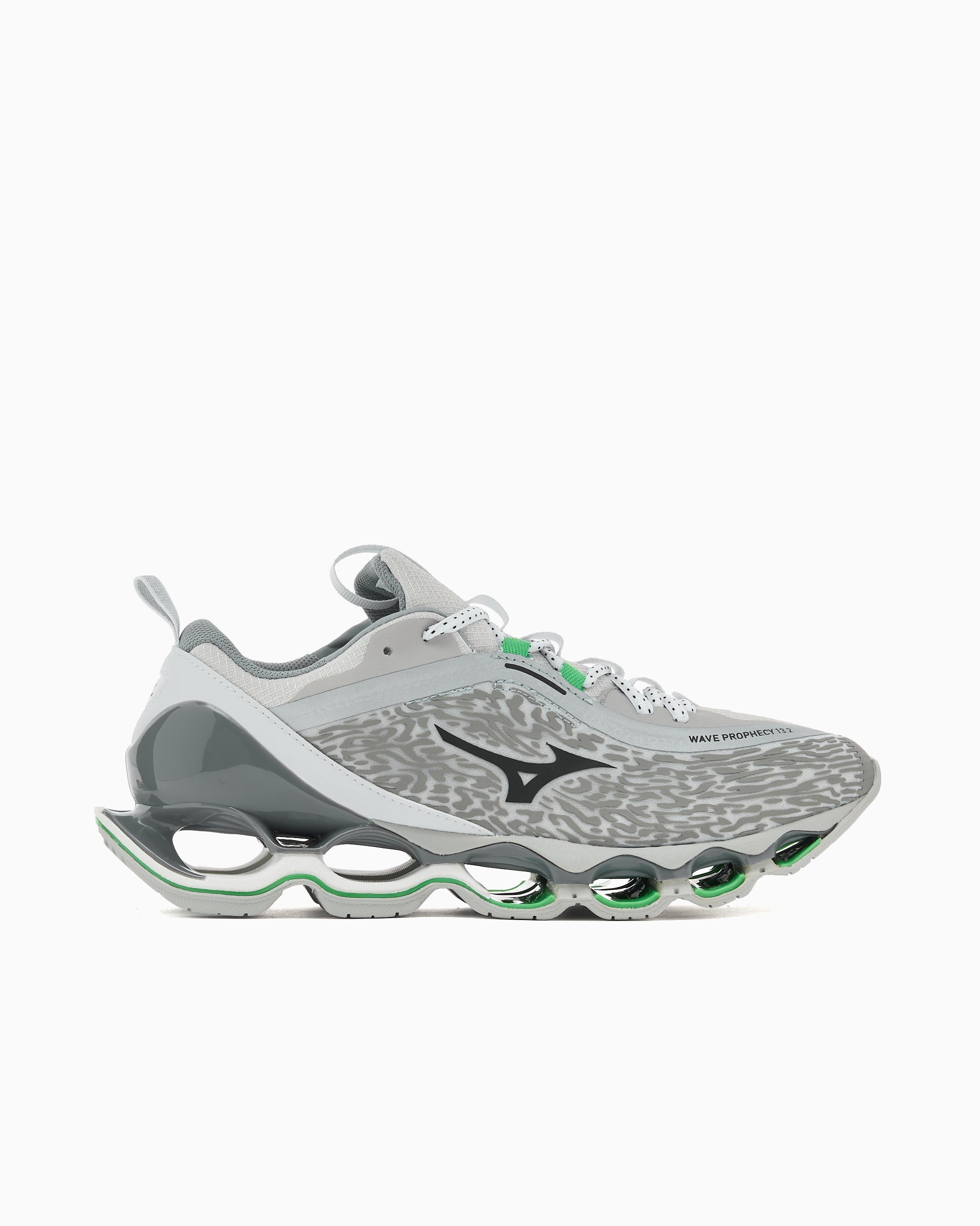 Mizuno Wave Prophecy 13.2 グレー＋レッド 26cm Mizuno Wave Prophecy 13.2