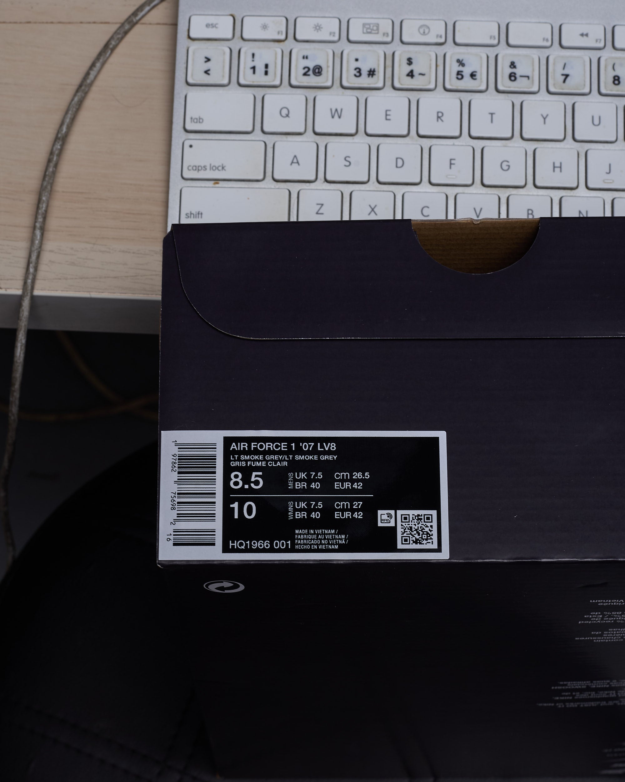 Sneakers Nike Air Force 1 '07 LV8 - HQ1966-001