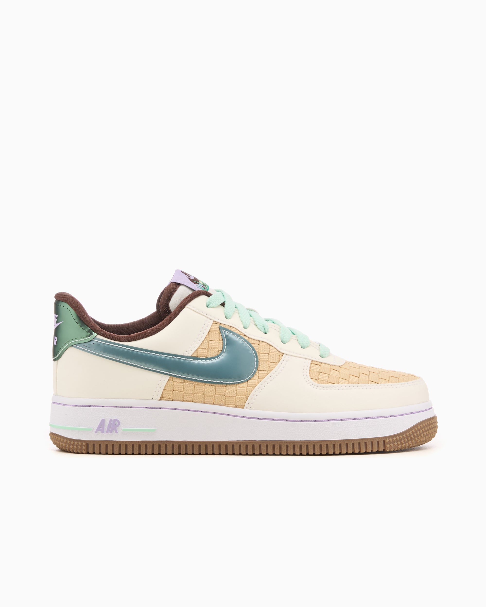 Nike Air Force 1 Retro Low 