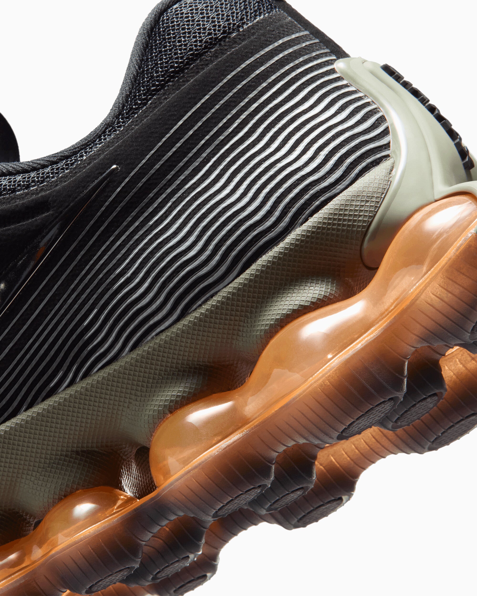 Sneakers Nike Air Liquid Max "Black Metallic" - IQ7635-002