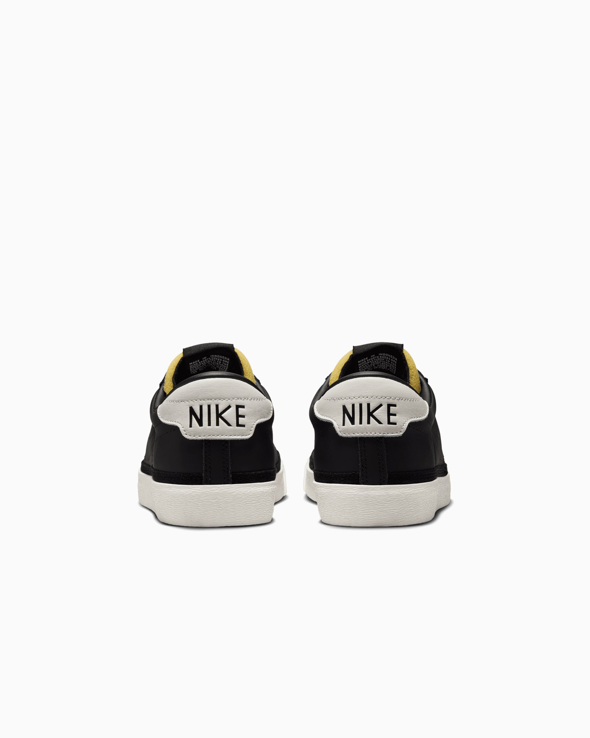 Sneakers Nike Tennis Classic AC - IO1738-001