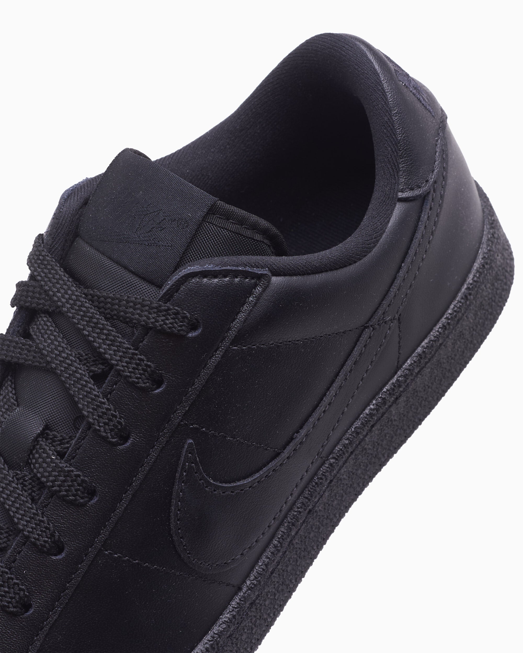 Sneakers Nike Tennis Classic CS - IV2437-002