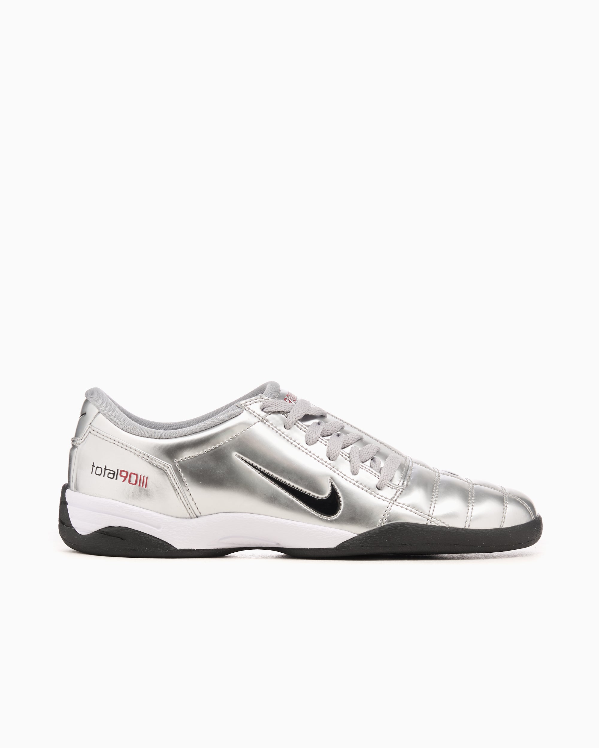 ナイキ　トータル90 シルバー25cm Nike Total 90 SP 