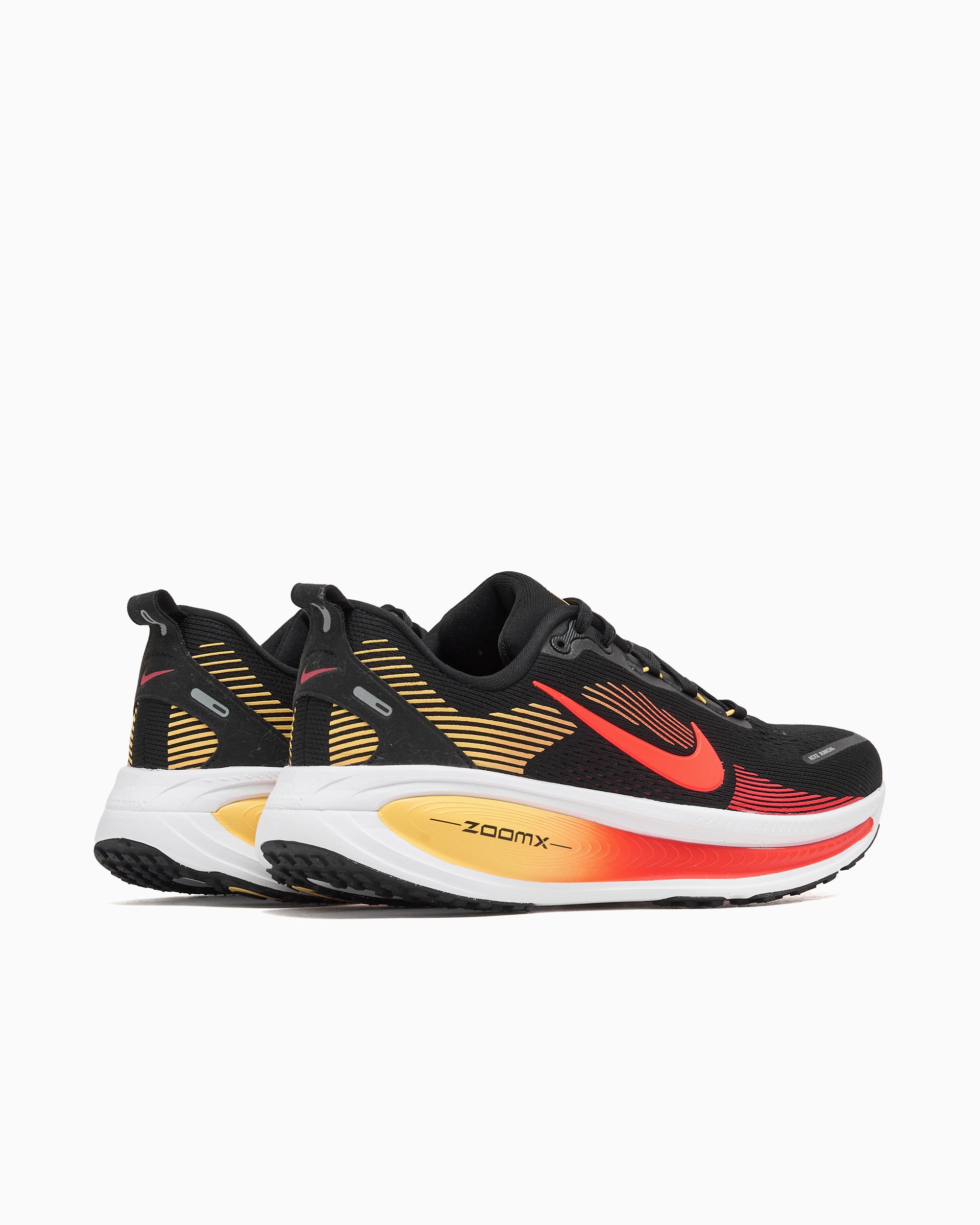 Sneakers Nike Vomero 18 - HM6803-016