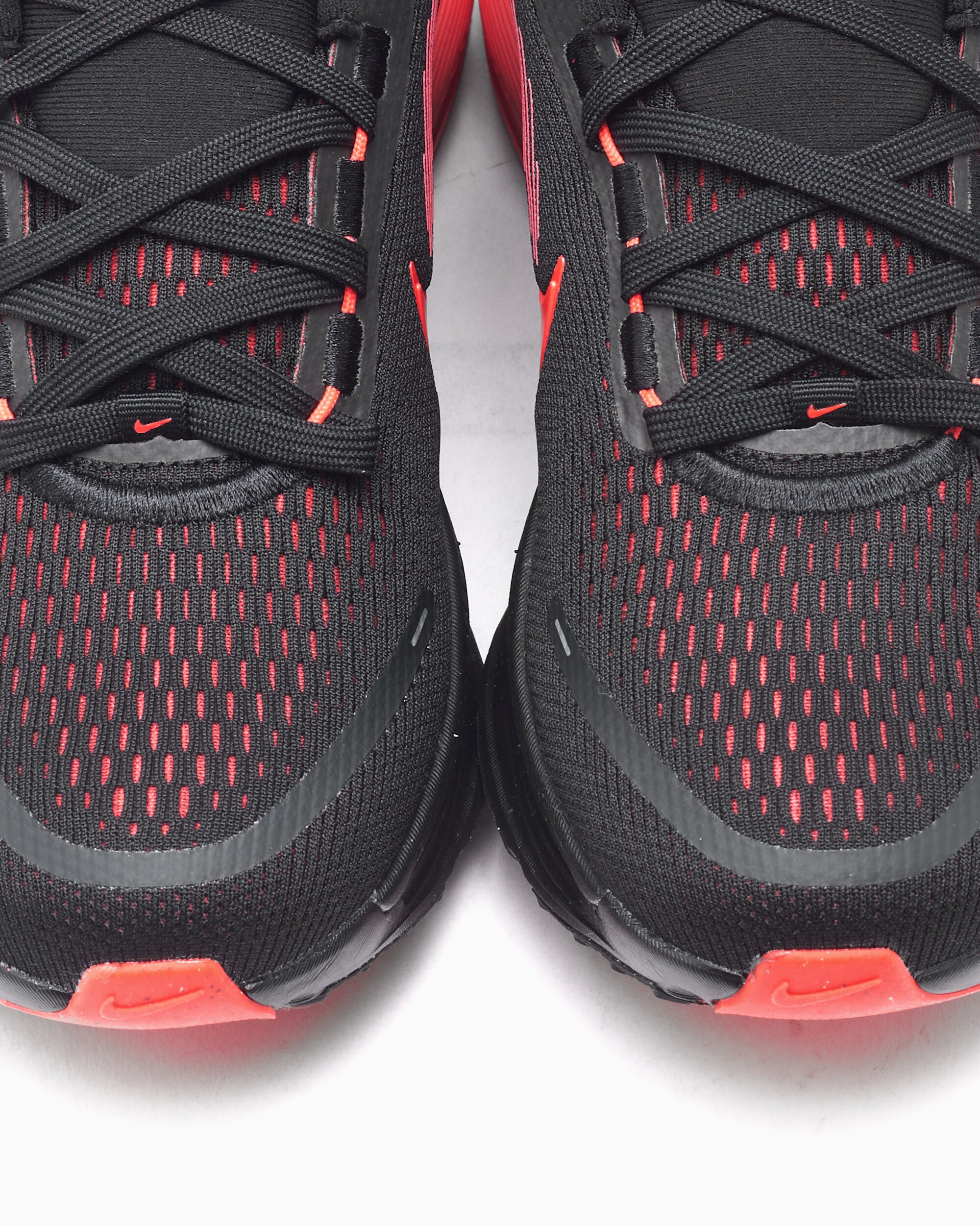 Sneakers Nike Vomero 18 - HM6803-019