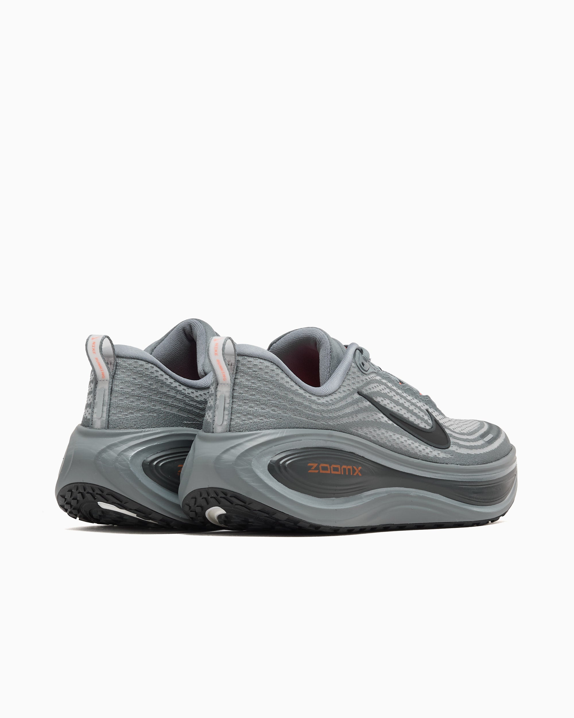 Sneakers Nike Vomero Plus - HV8150-014