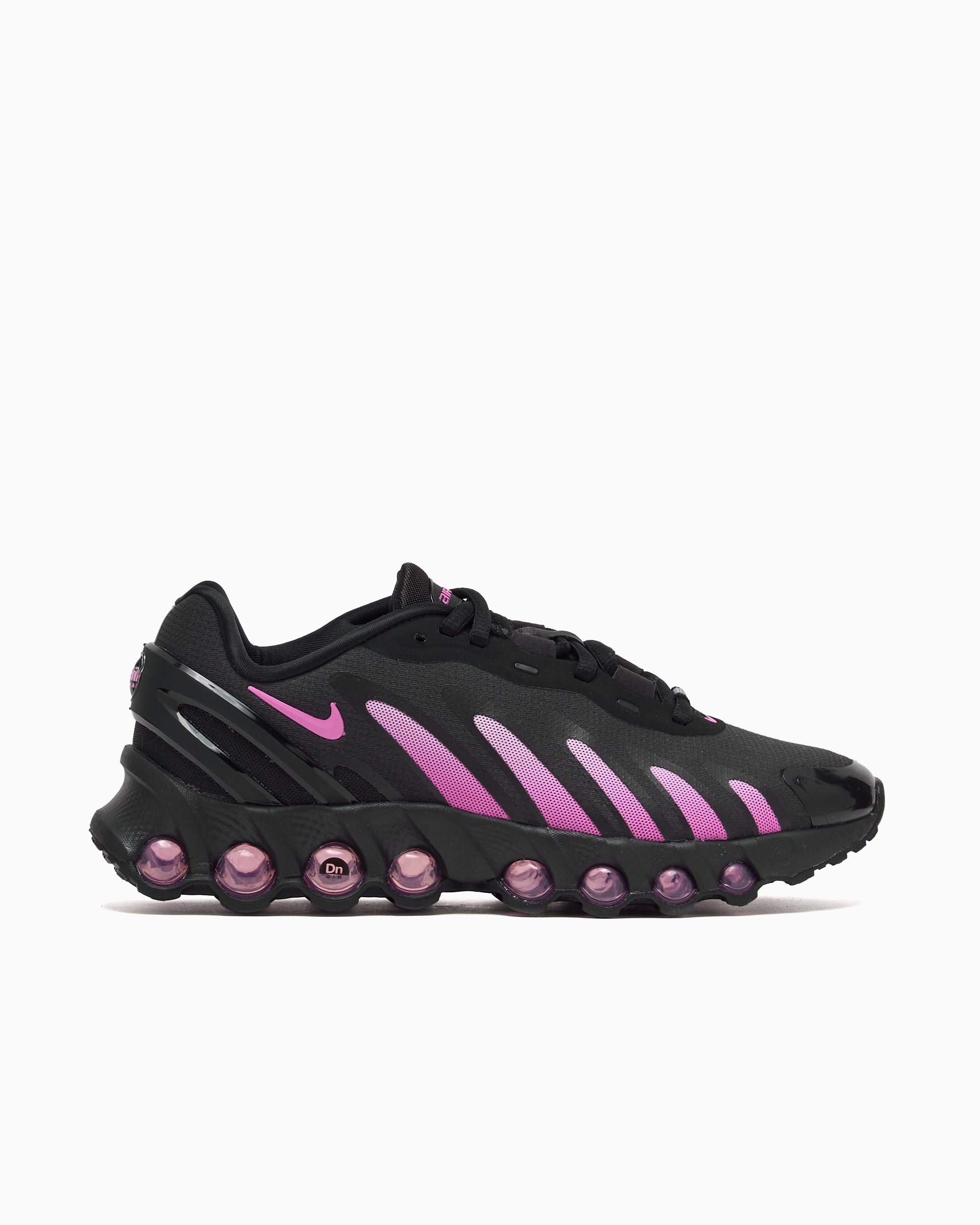 Nike Women's Air Max DN8