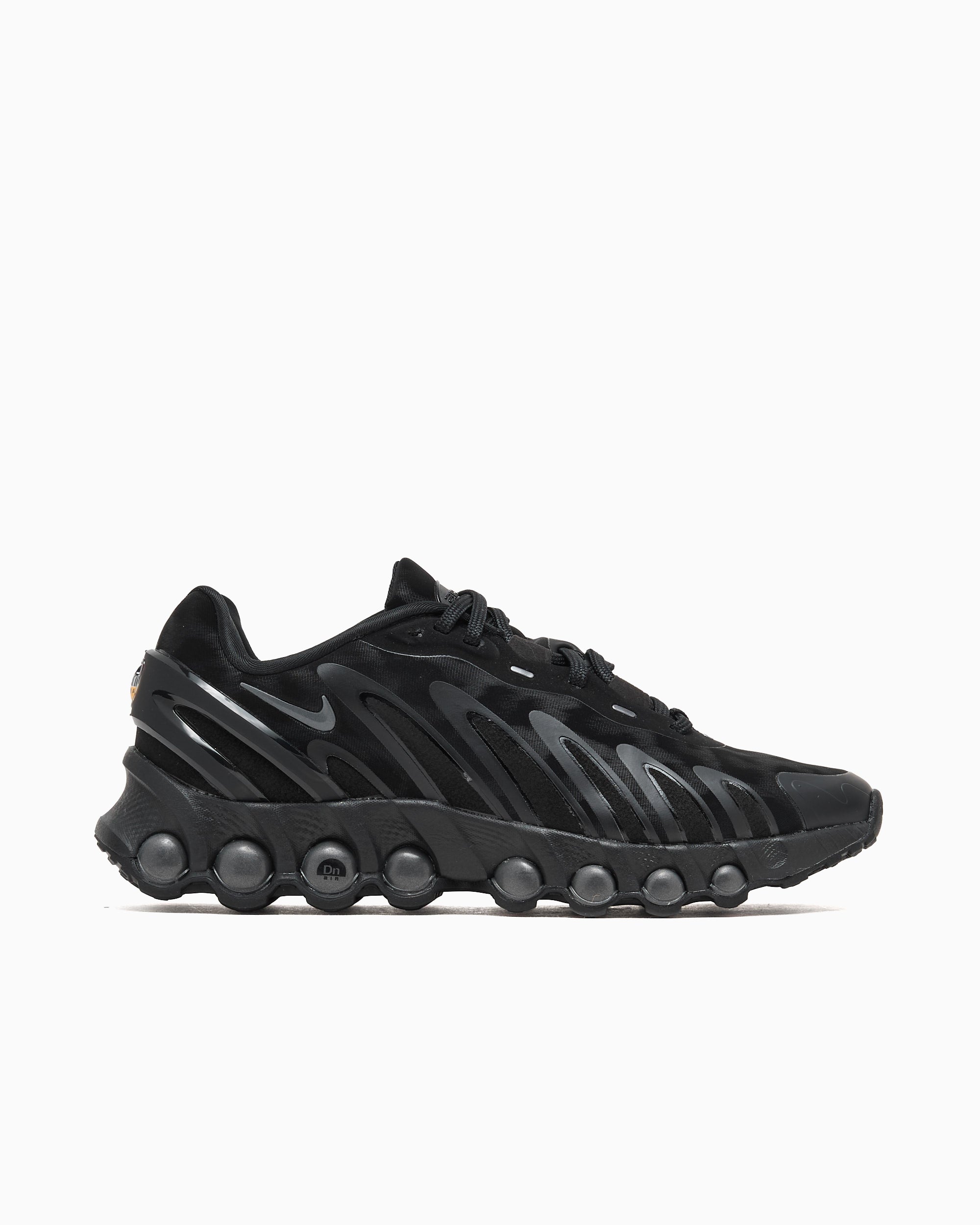 Nike Women's Air Max DN8 SE