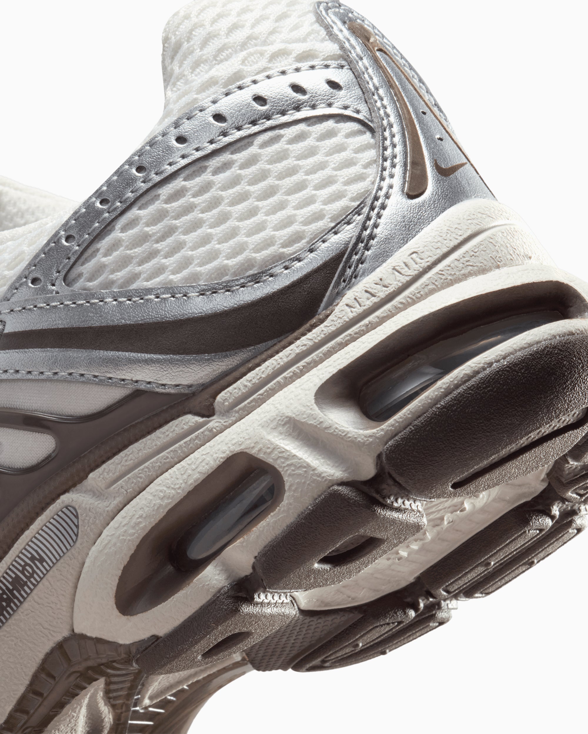 Sneakers Nike Women's Air Max Moto 2K - IO1915-030