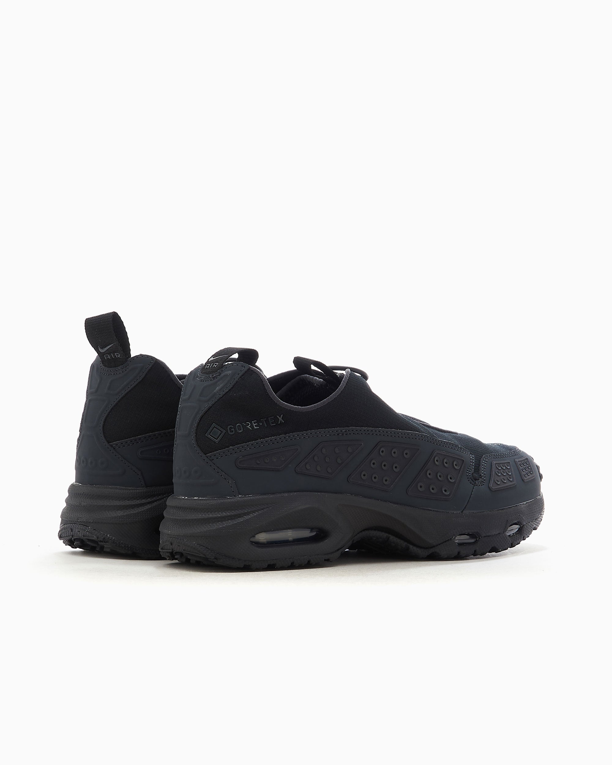 Sneakers Nike Women's Air Max SNDR Gore-Tex® "Black" - FZ4238-001