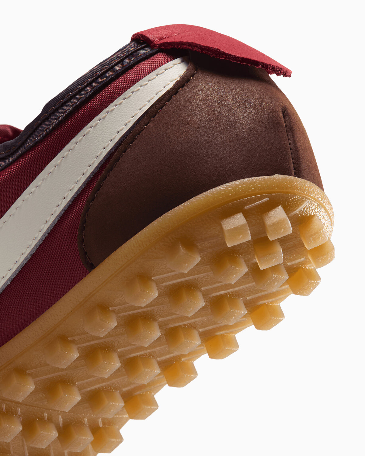 Sneakers Nike Women's Moon Shoe "Tough Red" - IX7025-600