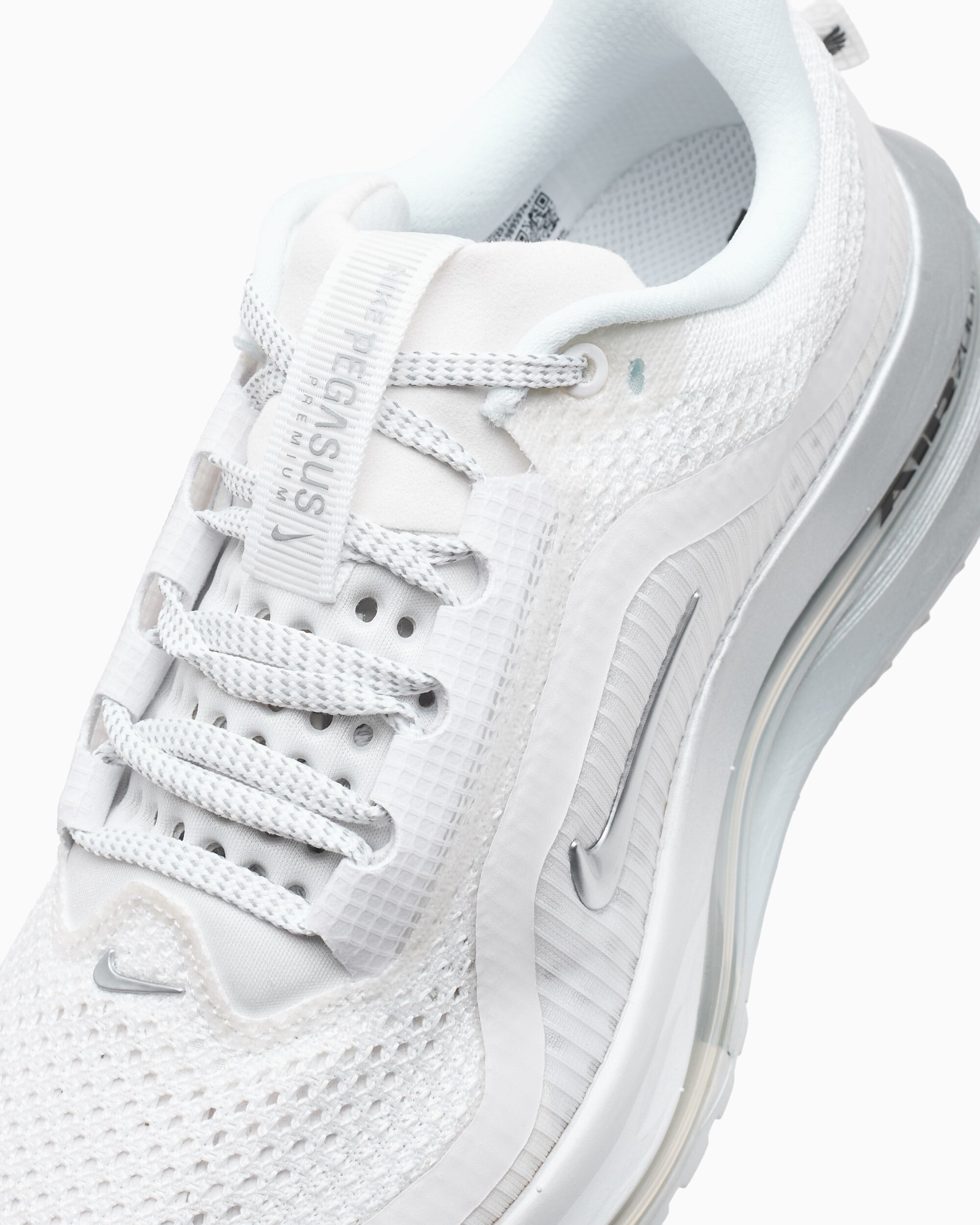 Sneakers Nike Women's Pegasus Premium ESS - IR0836-100